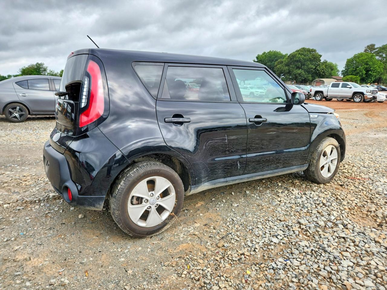 2015 Kia Soul Base Black vin: KNDJN2A27F7763831