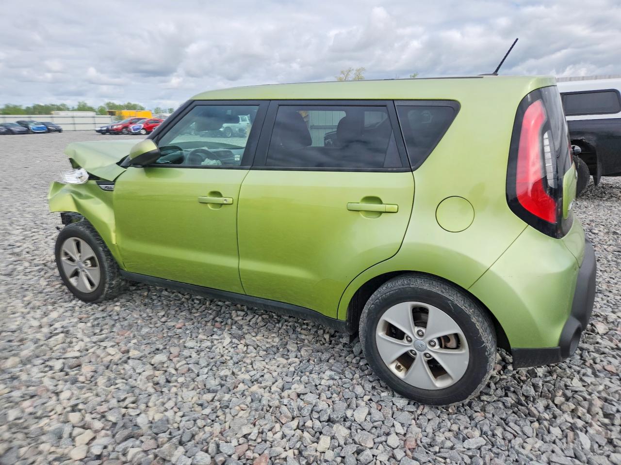 2015 Kia Soul Base Зеленый vin: KNDJN2A27F7764042