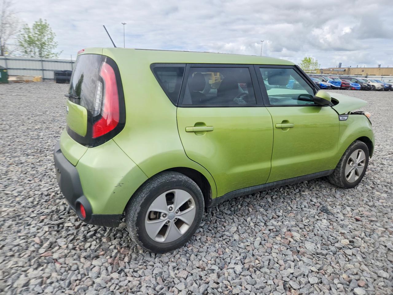 2015 Kia Soul Base Зеленый vin: KNDJN2A27F7764042