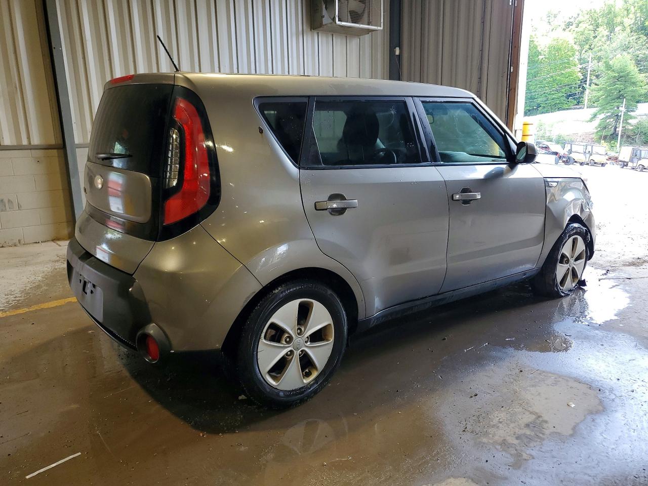 2014 Kia Soul Base Gray vin: KNDJN2A28E7001641