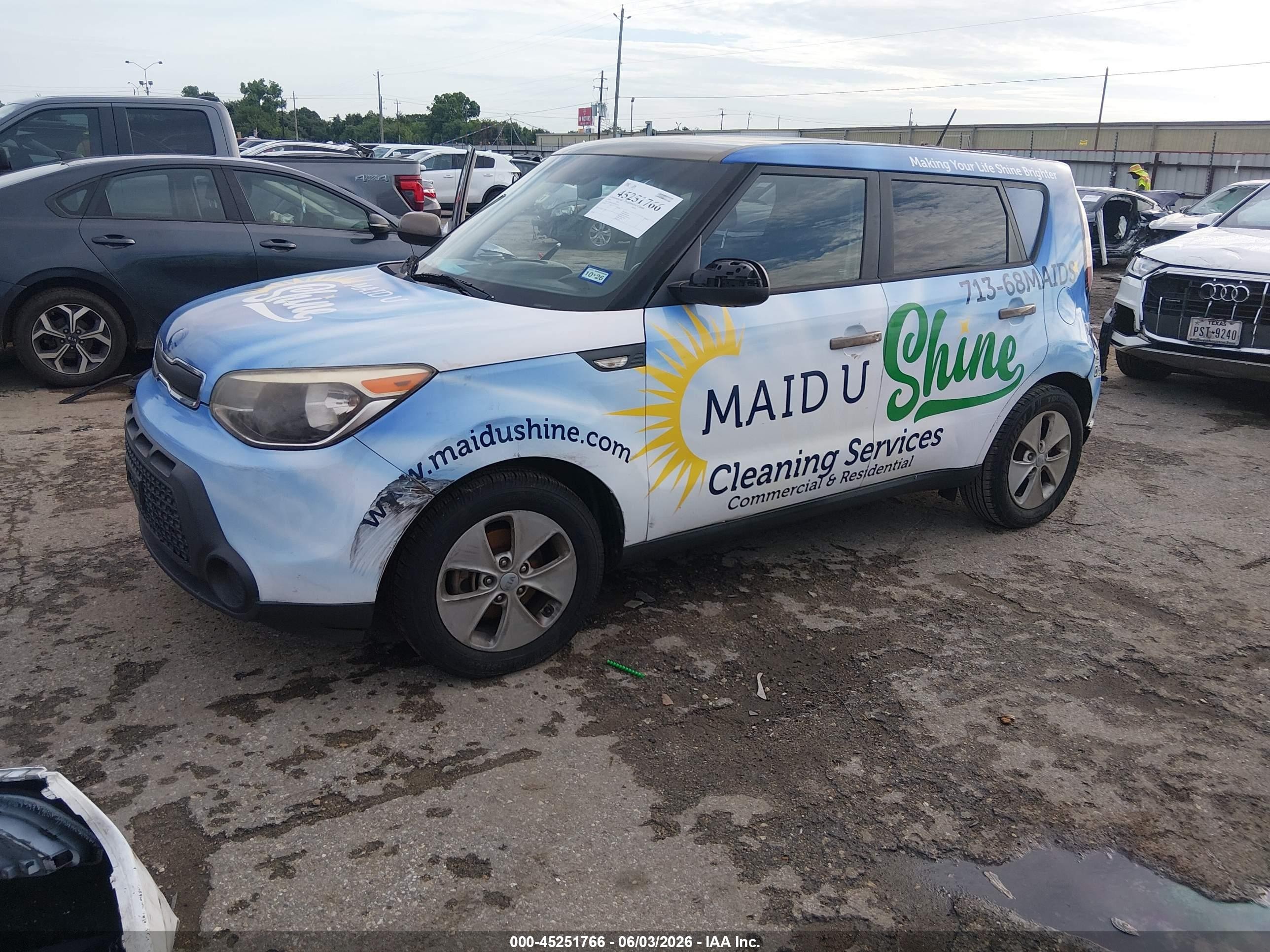 2014 Kia Soul   Brown vin: KNDJN2A28E7075755