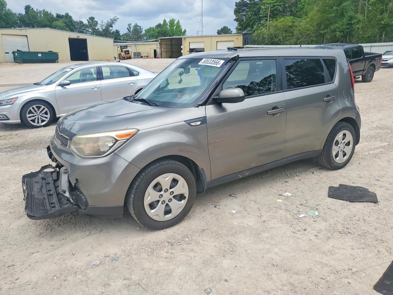 2014 Kia Soul Base Silver vin: KNDJN2A28E7082947