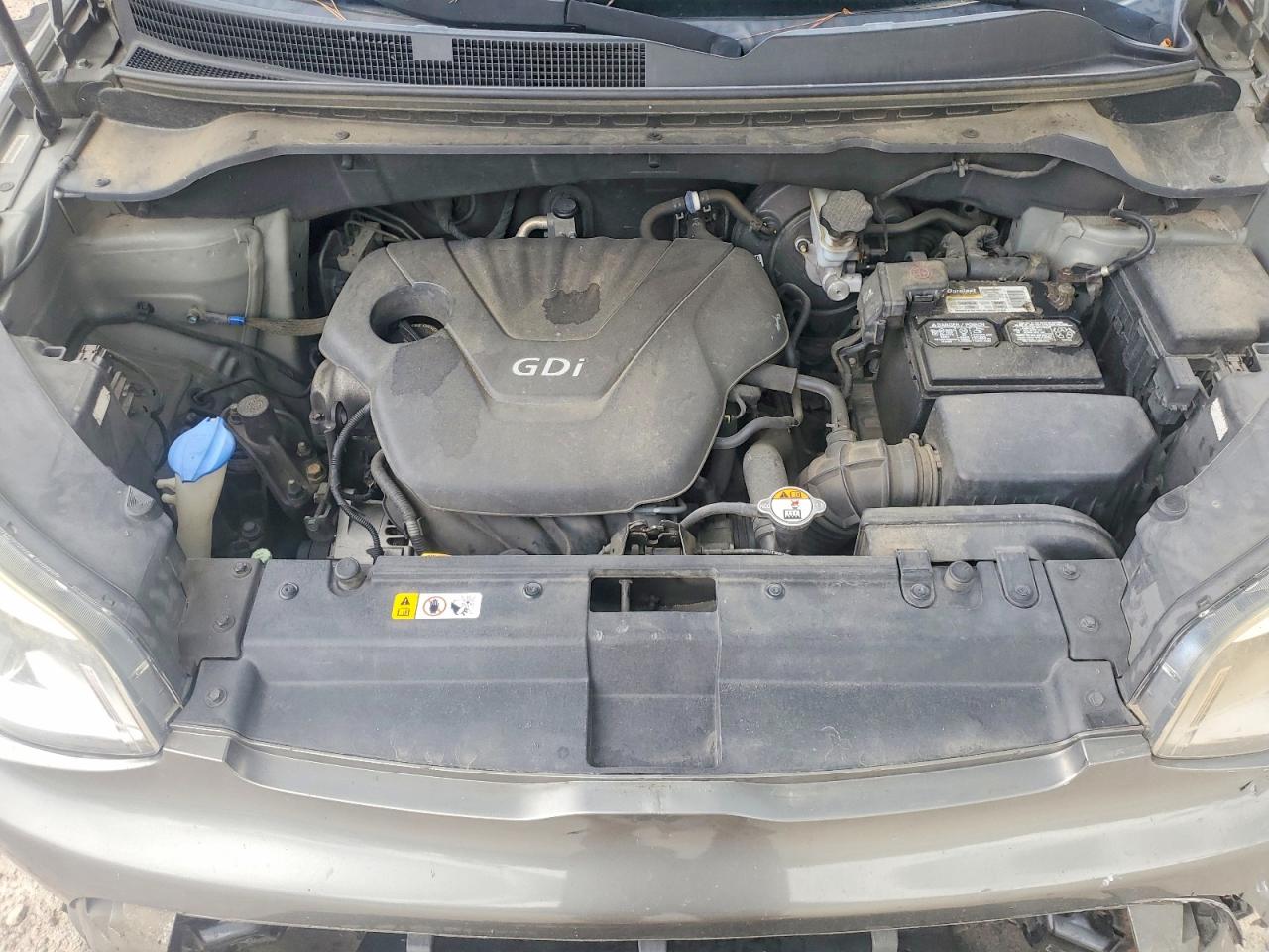 2014 Kia Soul Base Silver vin: KNDJN2A28E7082947