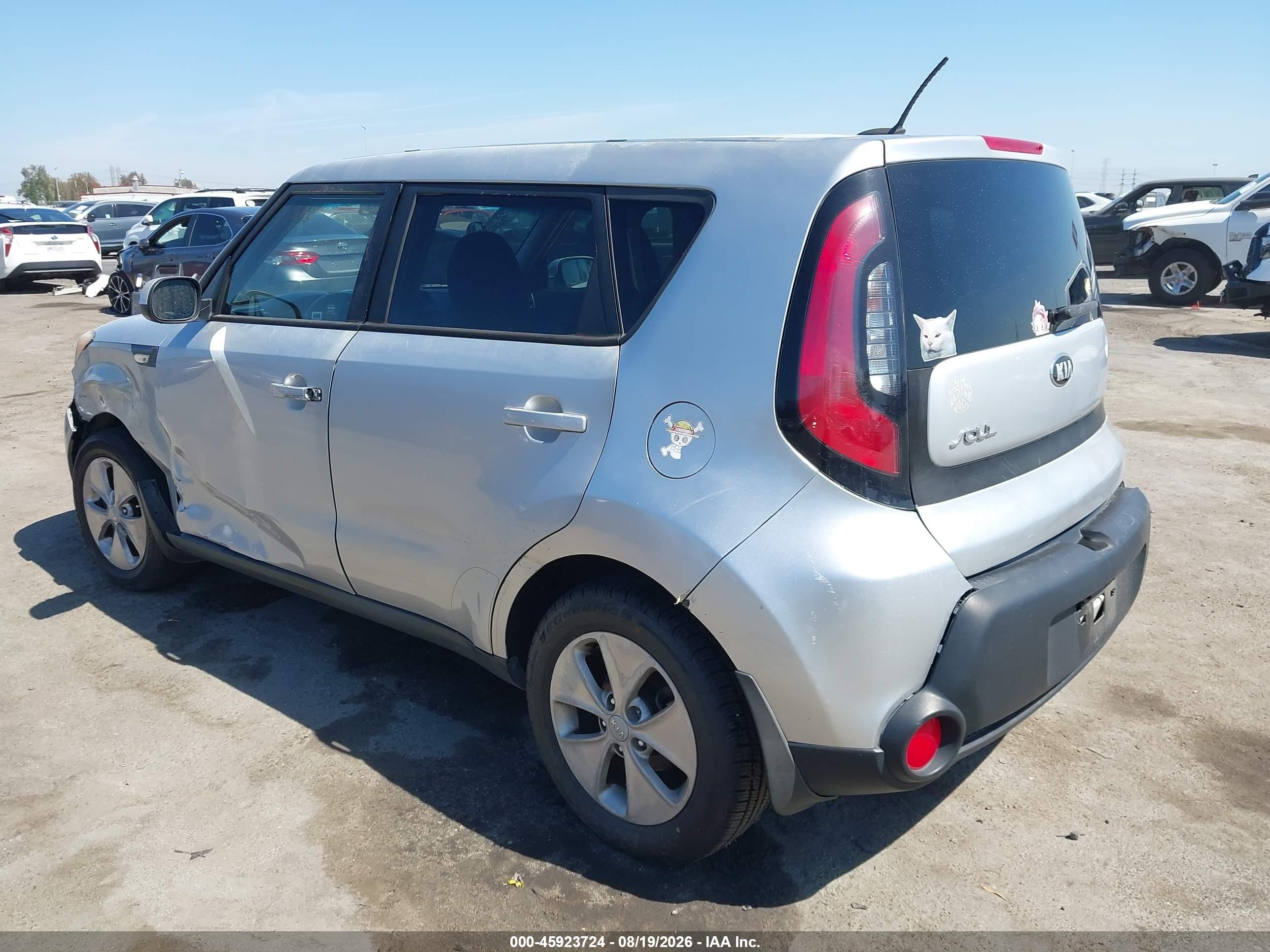 2014 Kia Soul   Silver vin: KNDJN2A28E7701045