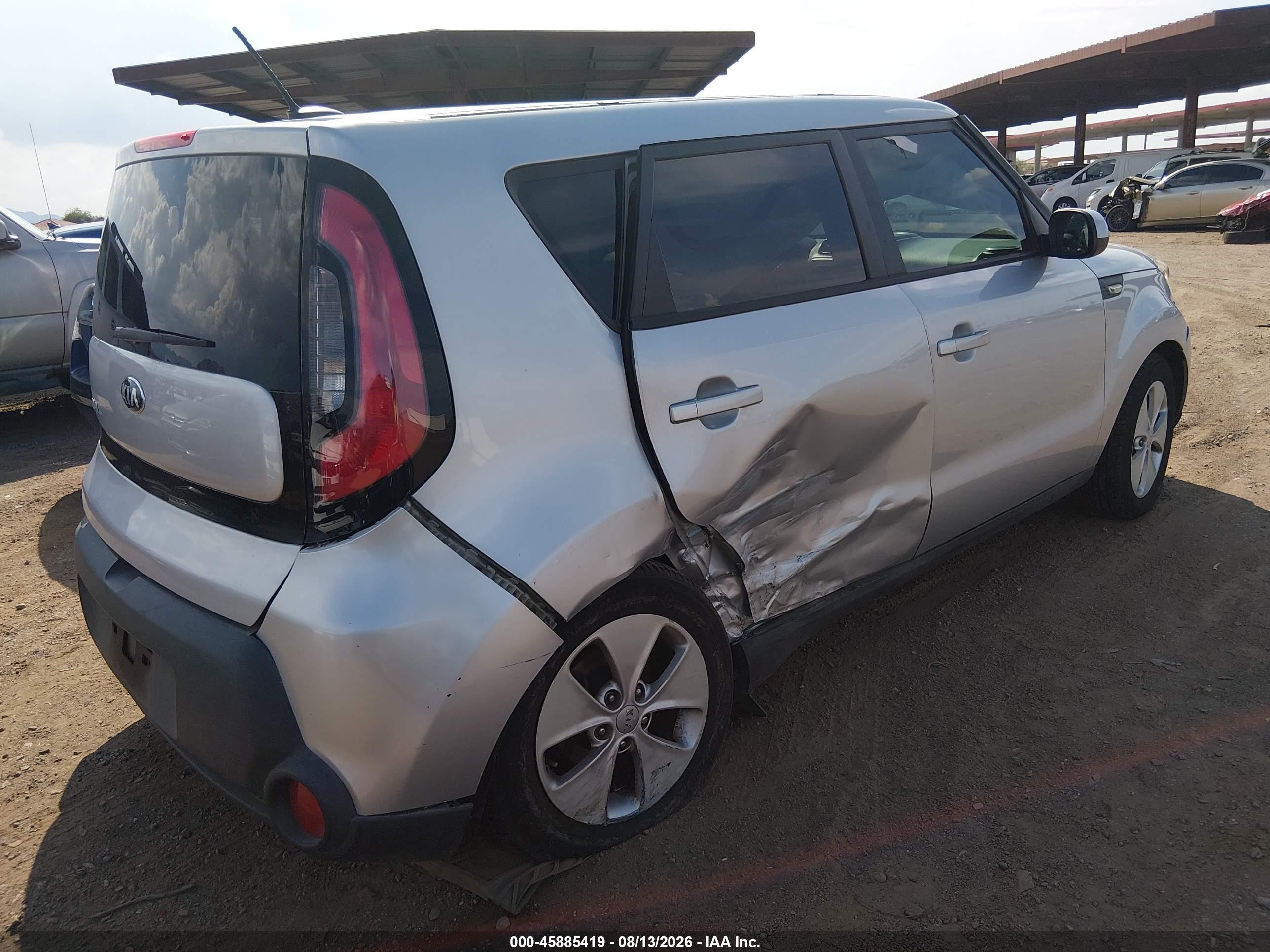 2014 Kia Soul   Silver vin: KNDJN2A28E7714040