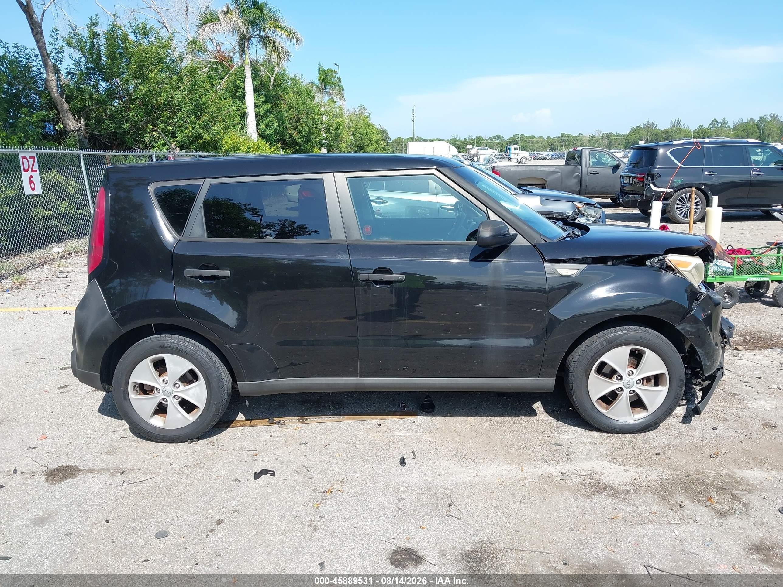 2014 Kia Soul   Черный vin: KNDJN2A28E7734322