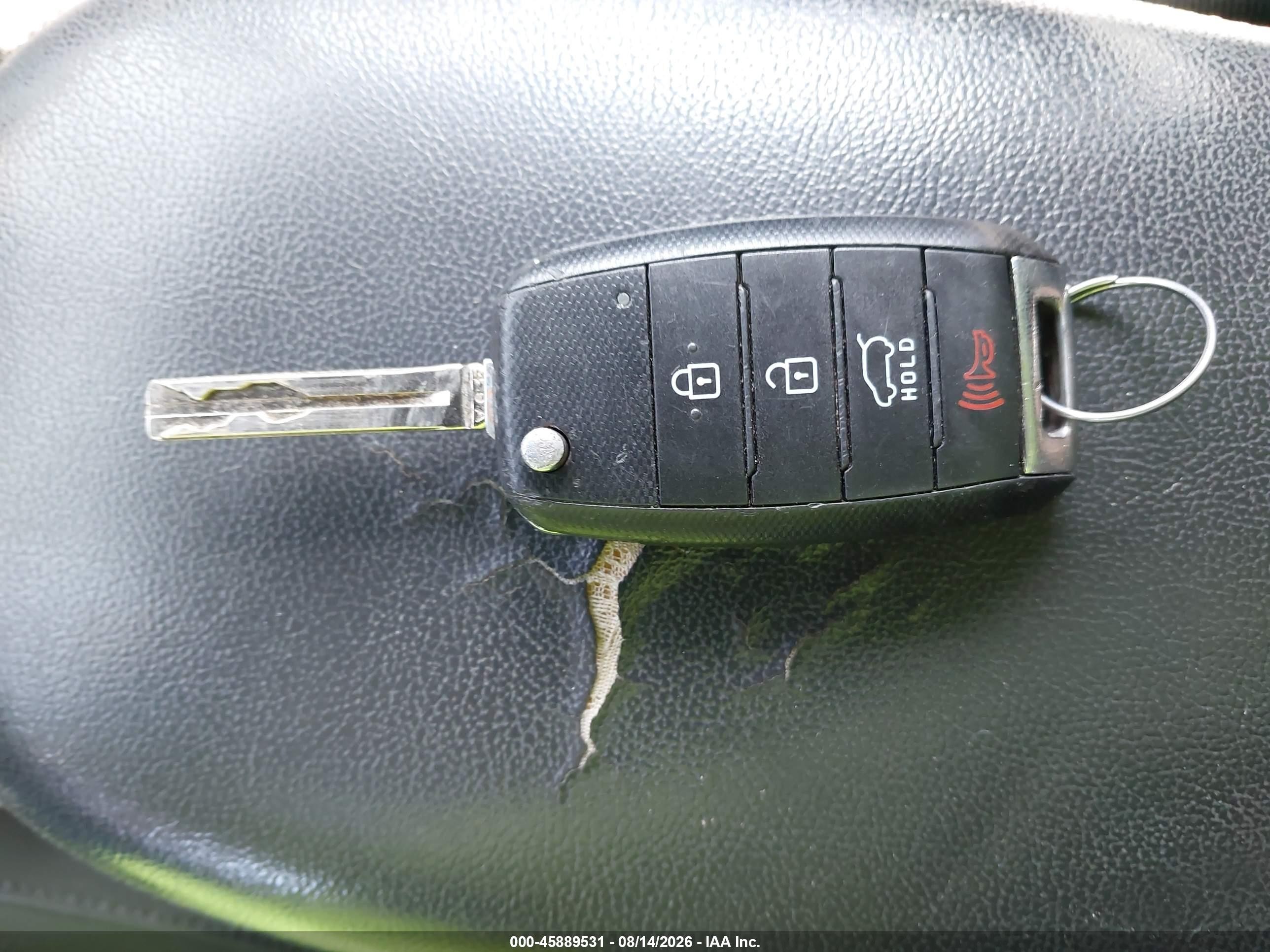 2014 Kia Soul   Черный vin: KNDJN2A28E7734322