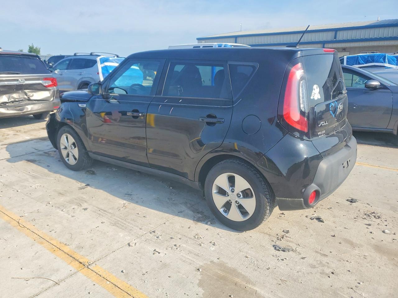 2015 Kia Soul Base Black vin: KNDJN2A28F7120131