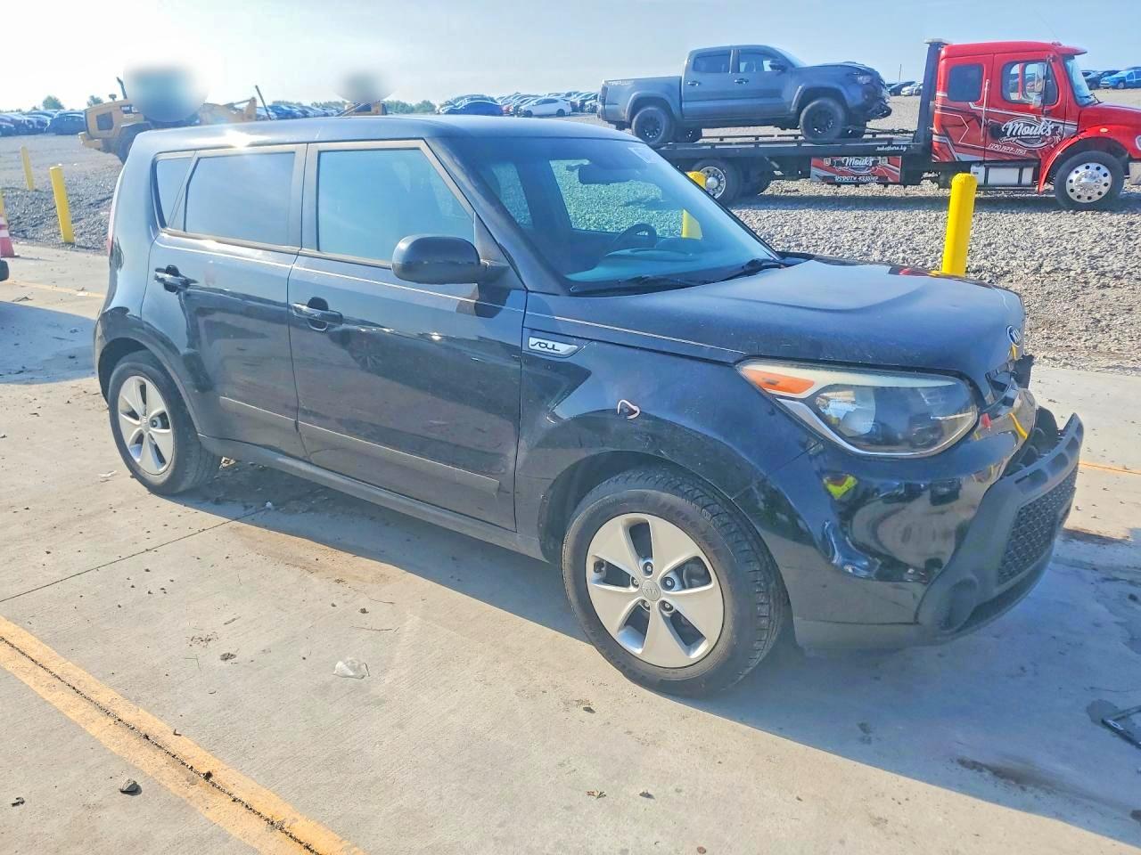 2015 Kia Soul Base Black vin: KNDJN2A28F7120131