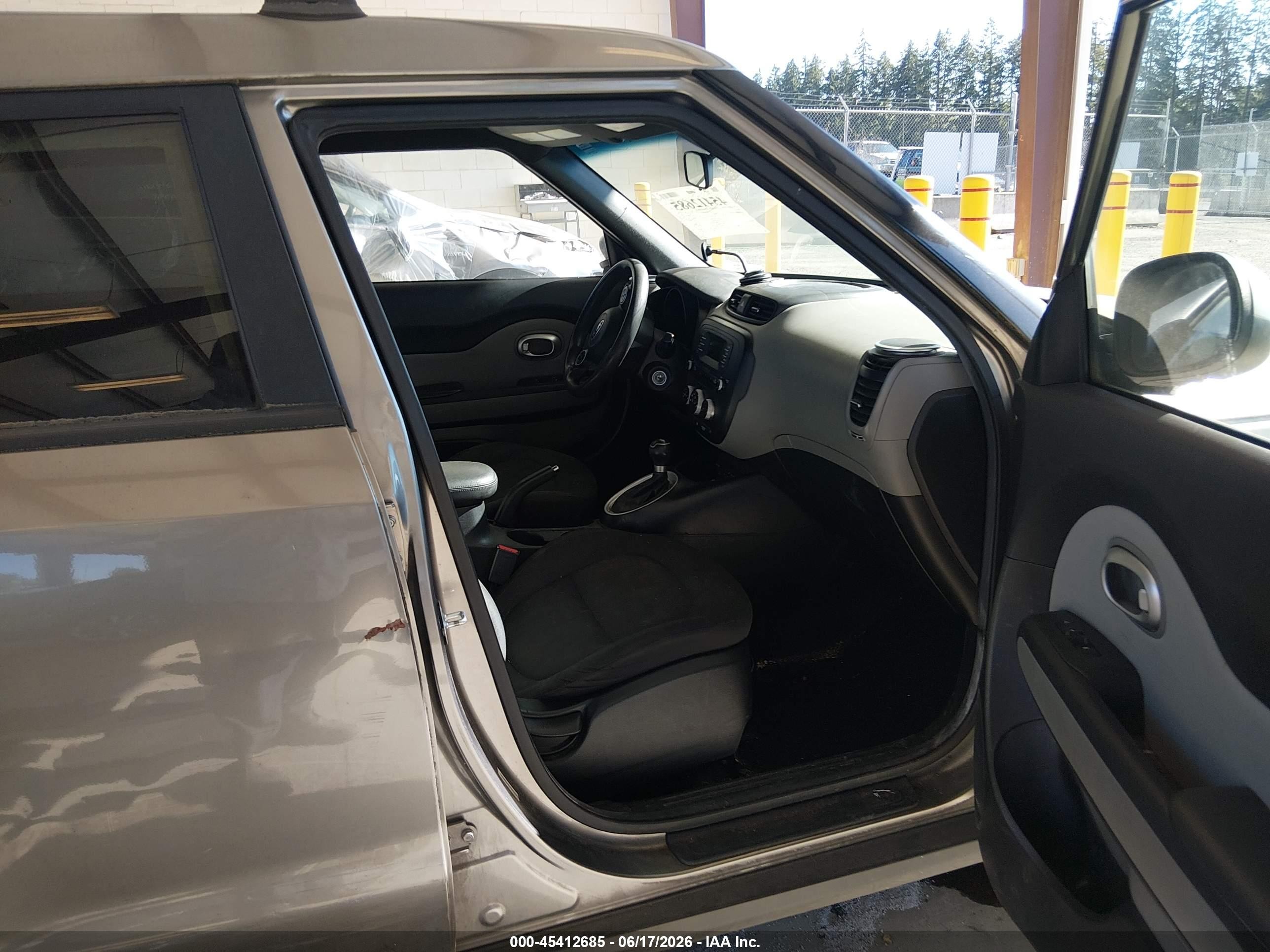 2015 Kia Soul   Gray vin: KNDJN2A28F7123482