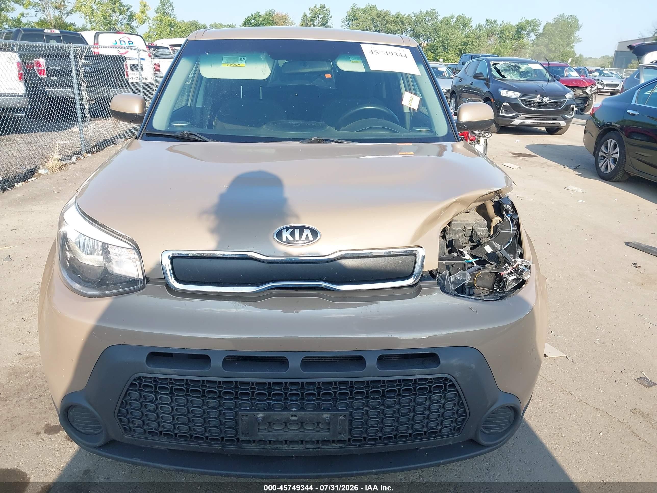 2015 Kia Soul   Коричневый vin: KNDJN2A28F7124826
