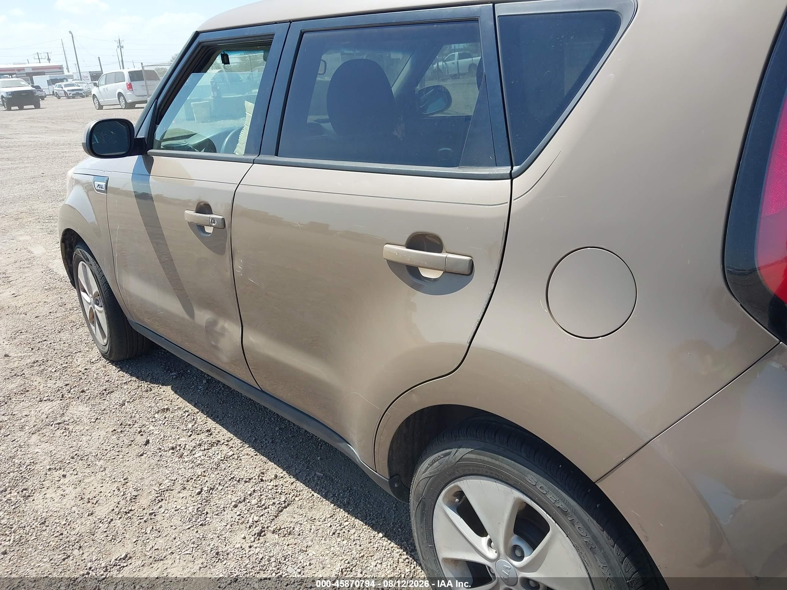 2015 Kia Soul   Brown vin: KNDJN2A28F7129346