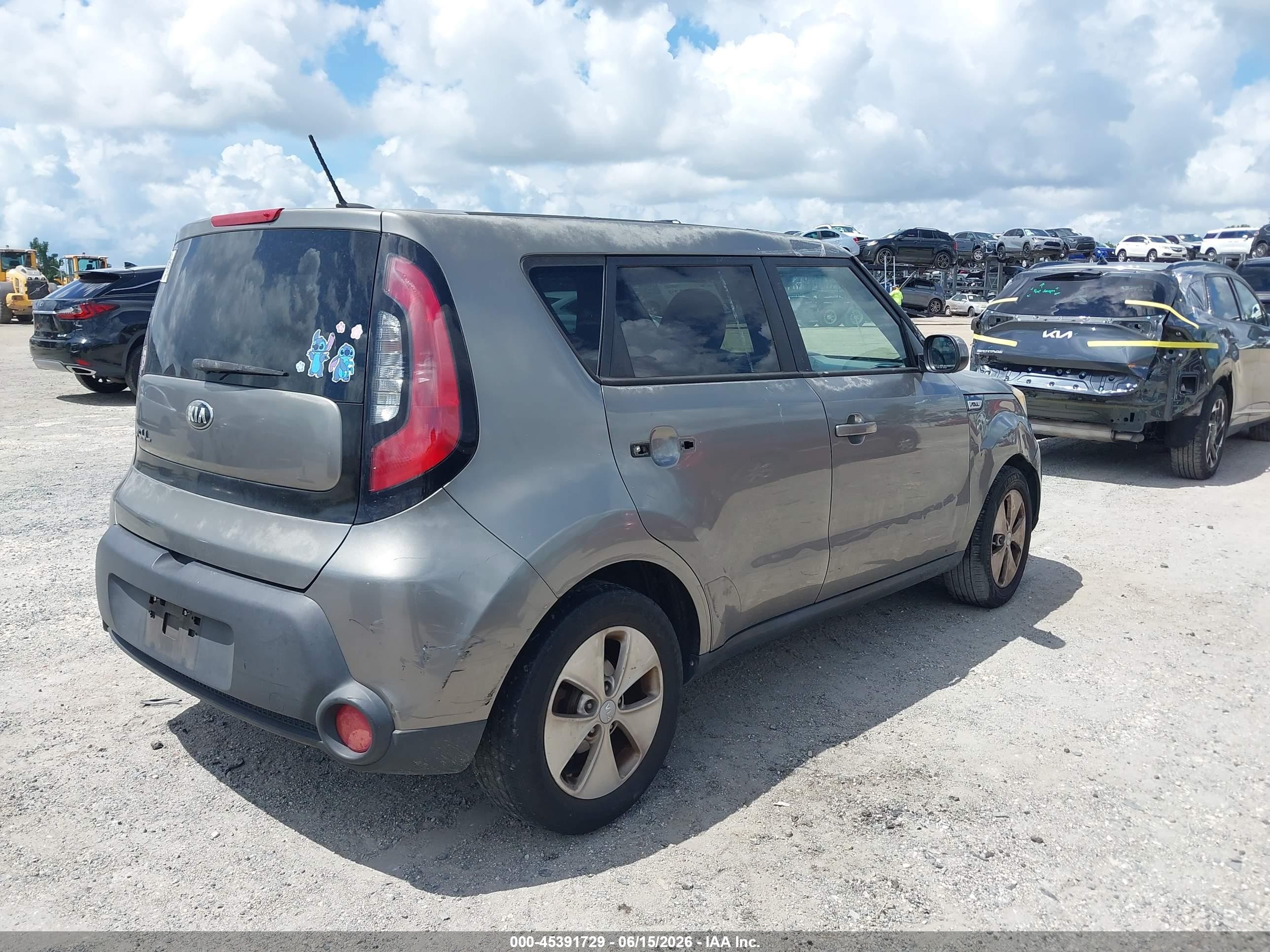 2015 Kia Soul Gray vin: KNDJN2A28F7156627