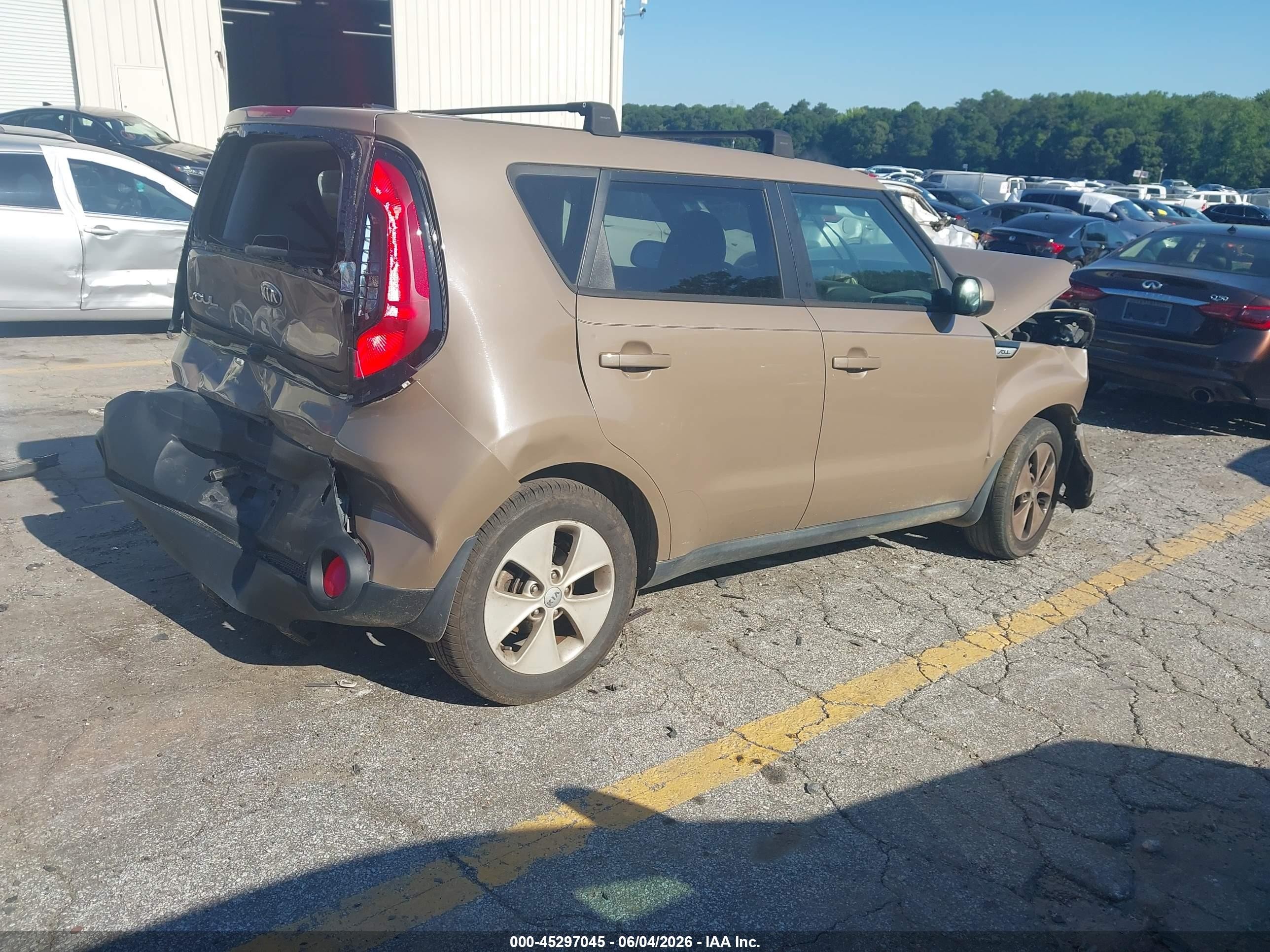 2015 Kia Soul   Brown vin: KNDJN2A28F7158894