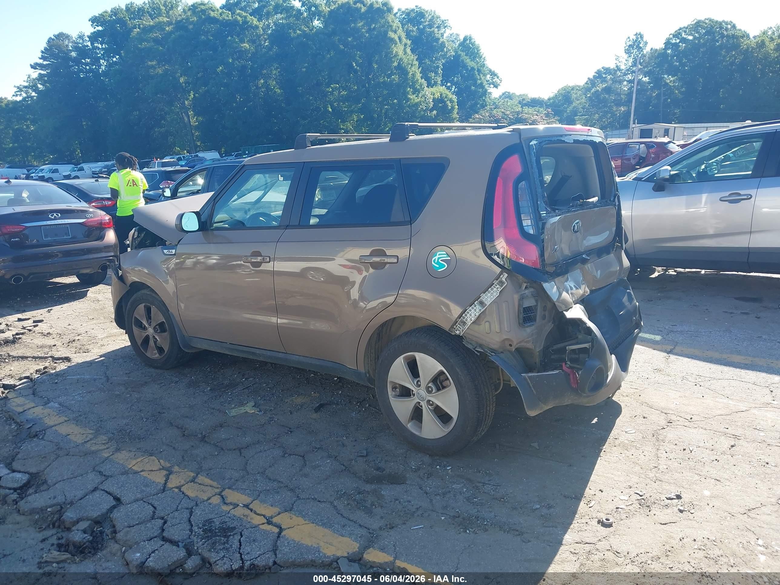 2015 Kia Soul   Brown vin: KNDJN2A28F7158894