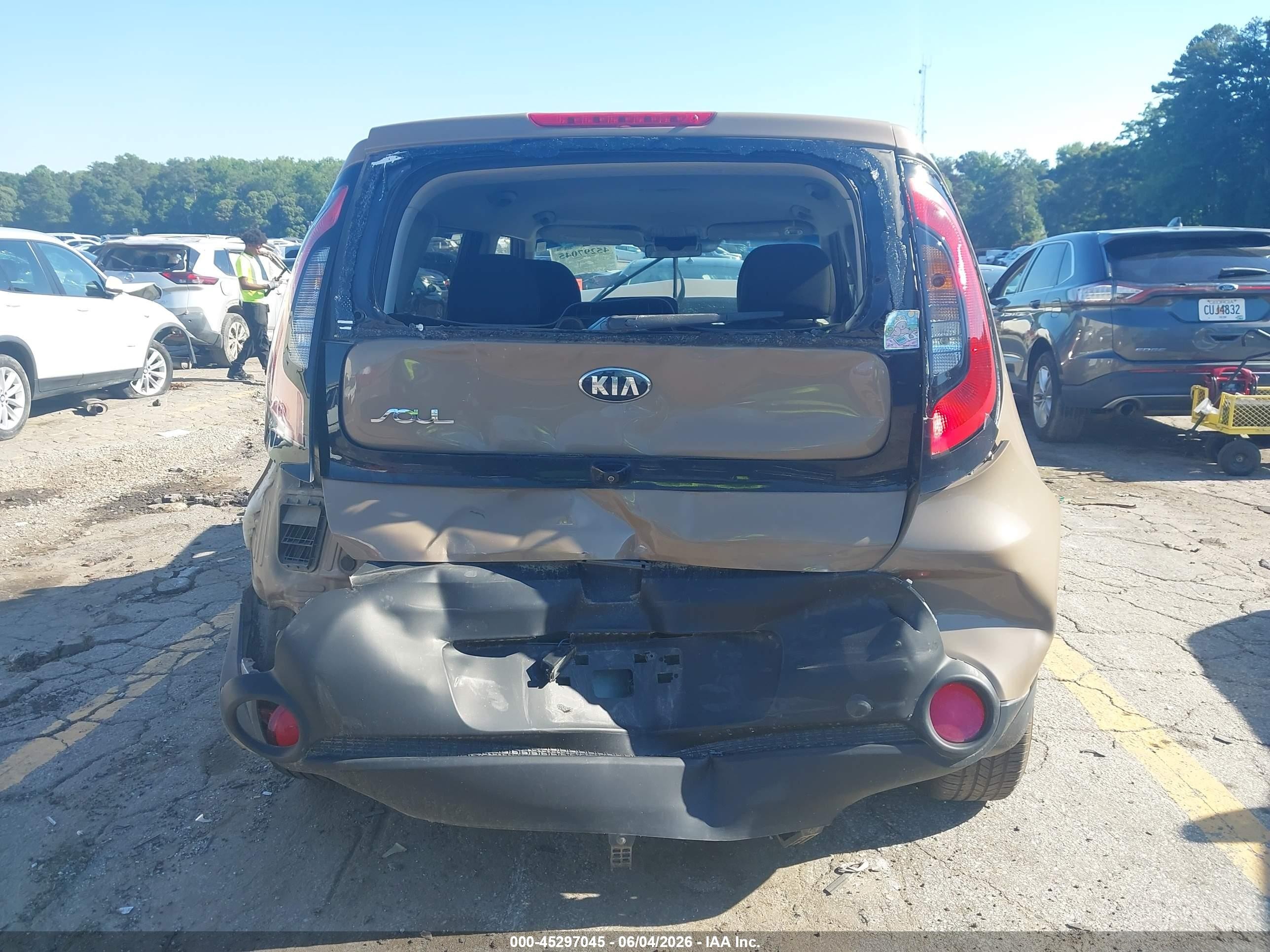 2015 Kia Soul   Brown vin: KNDJN2A28F7158894