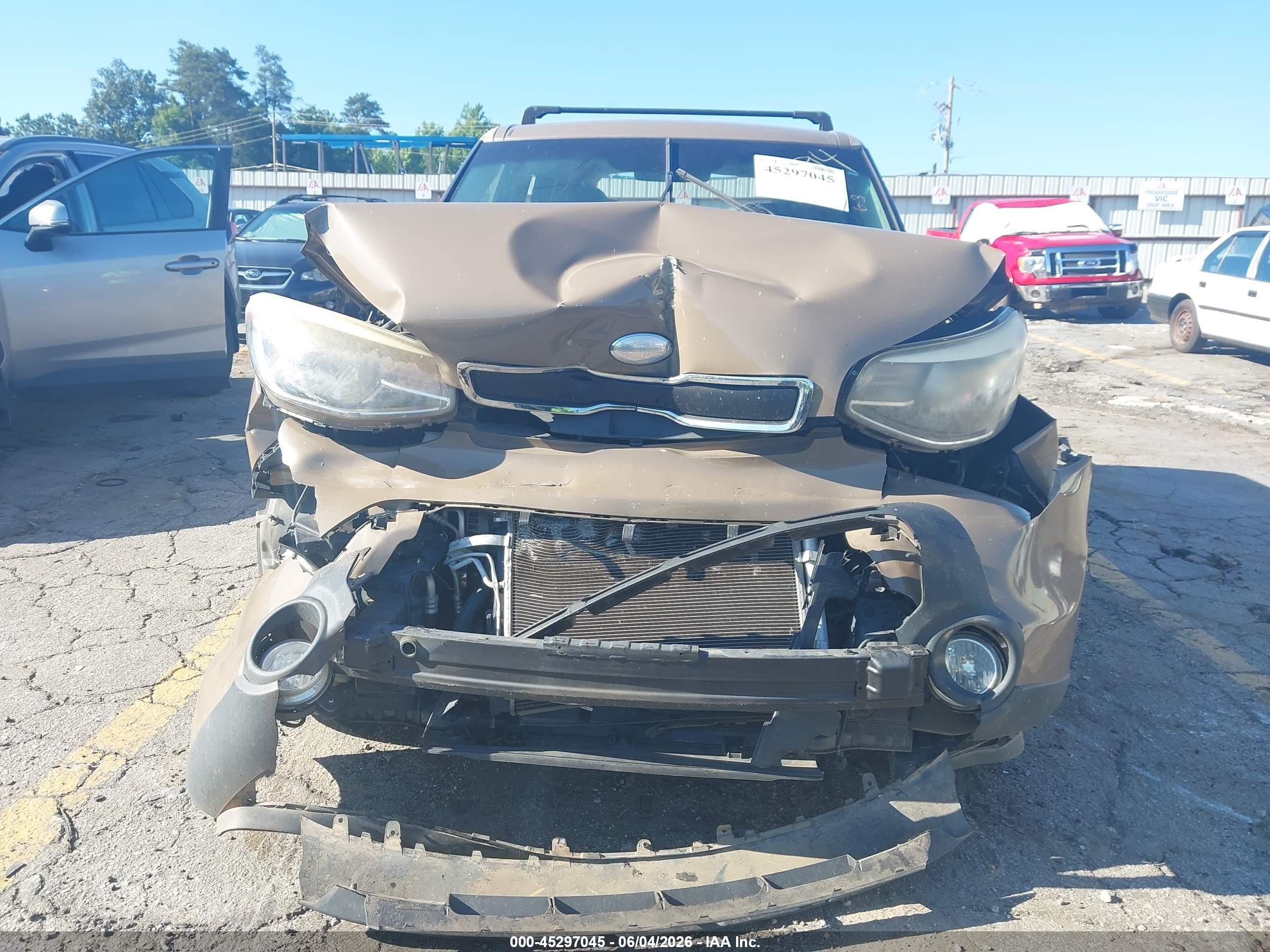 2015 Kia Soul   Brown vin: KNDJN2A28F7158894
