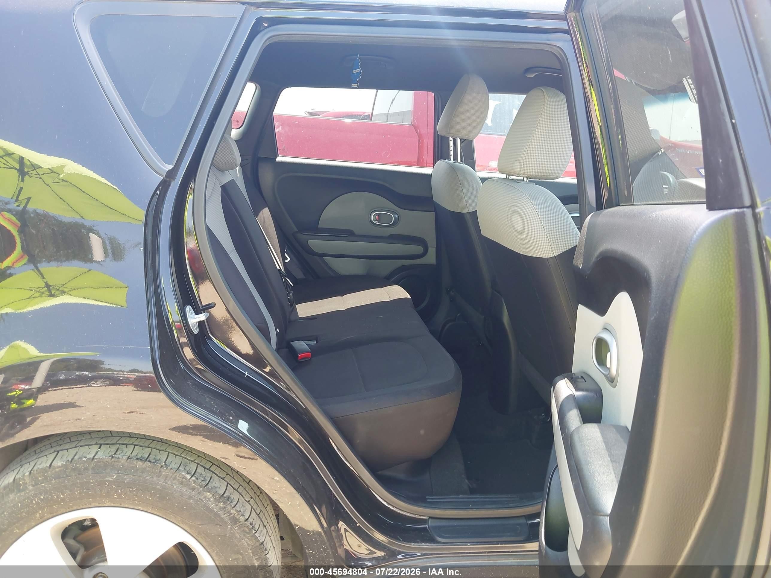 2015 Kia Soul   Black vin: KNDJN2A28F7774787