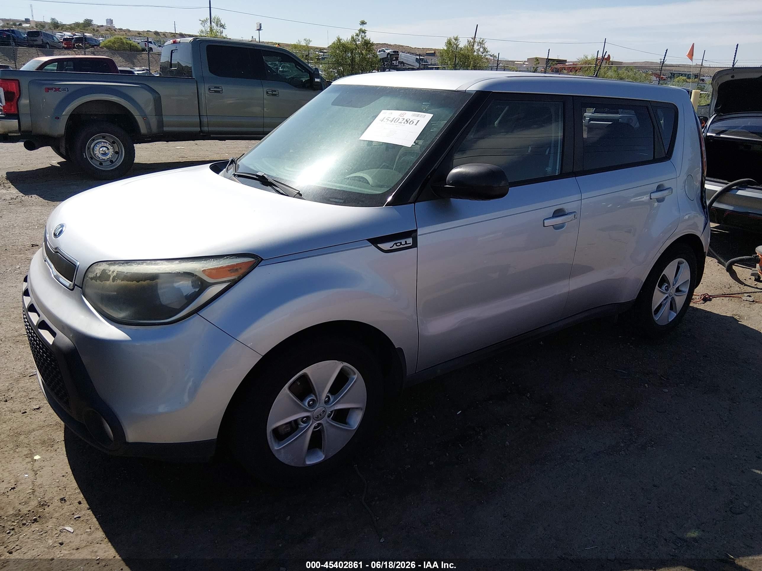 2015 Kia Soul   Серебряный vin: KNDJN2A28F7785630