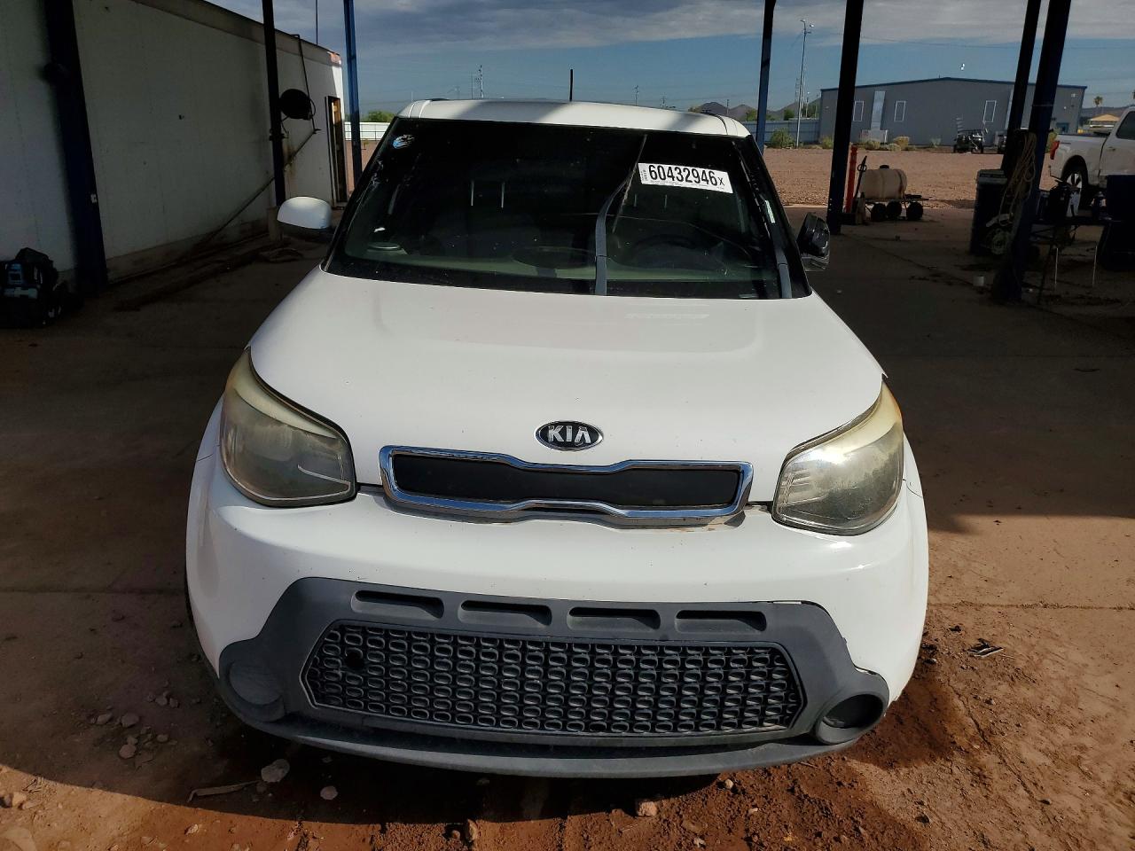 2015 Kia Soul Base White vin: KNDJN2A28F7793663