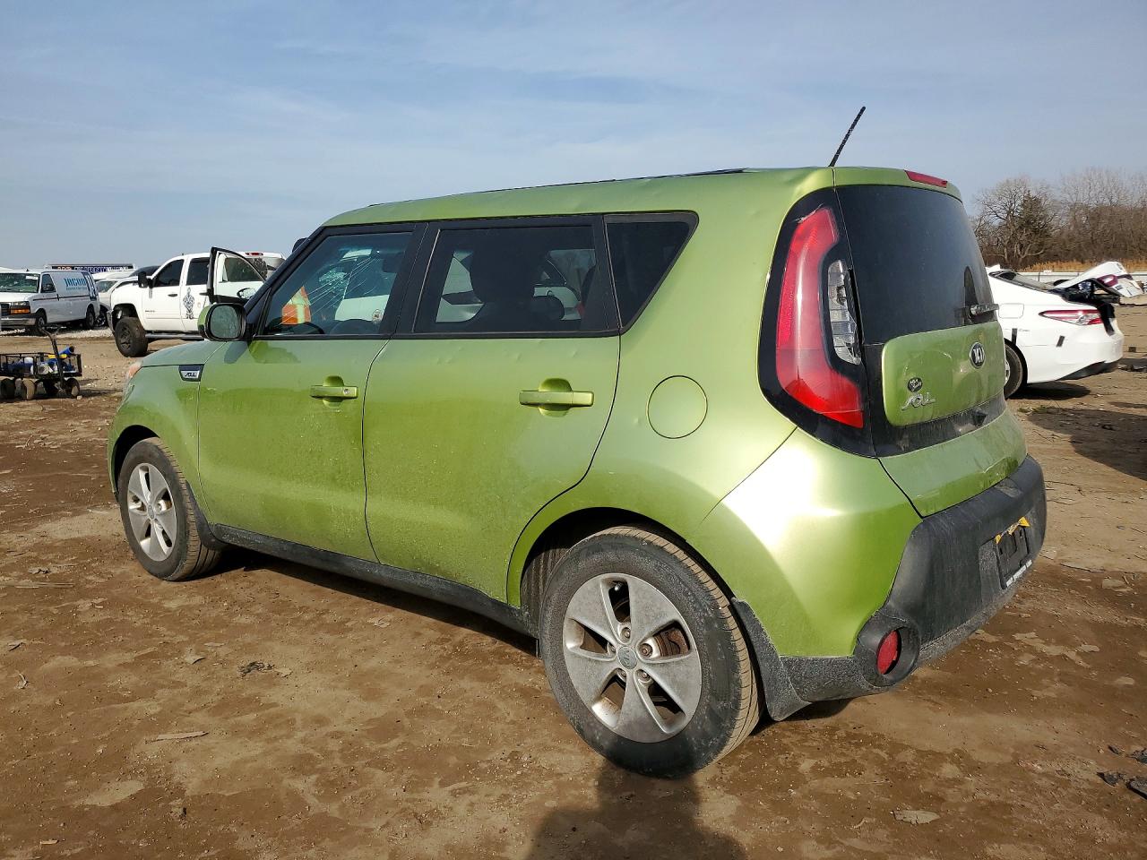 2015 Kia Soul Base Зеленый vin: KNDJN2A28F7802751