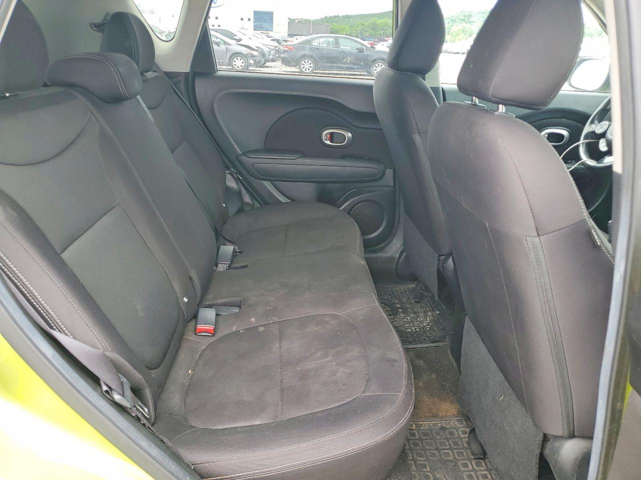 2015 Kia Soul Base Green vin: KNDJN2A28F7806752
