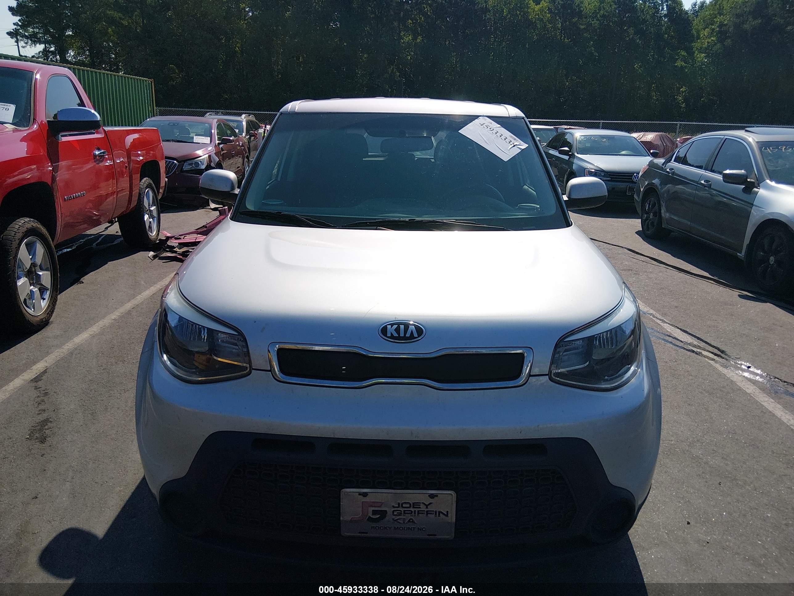 2015 Kia Soul   Silver vin: KNDJN2A28F7814401