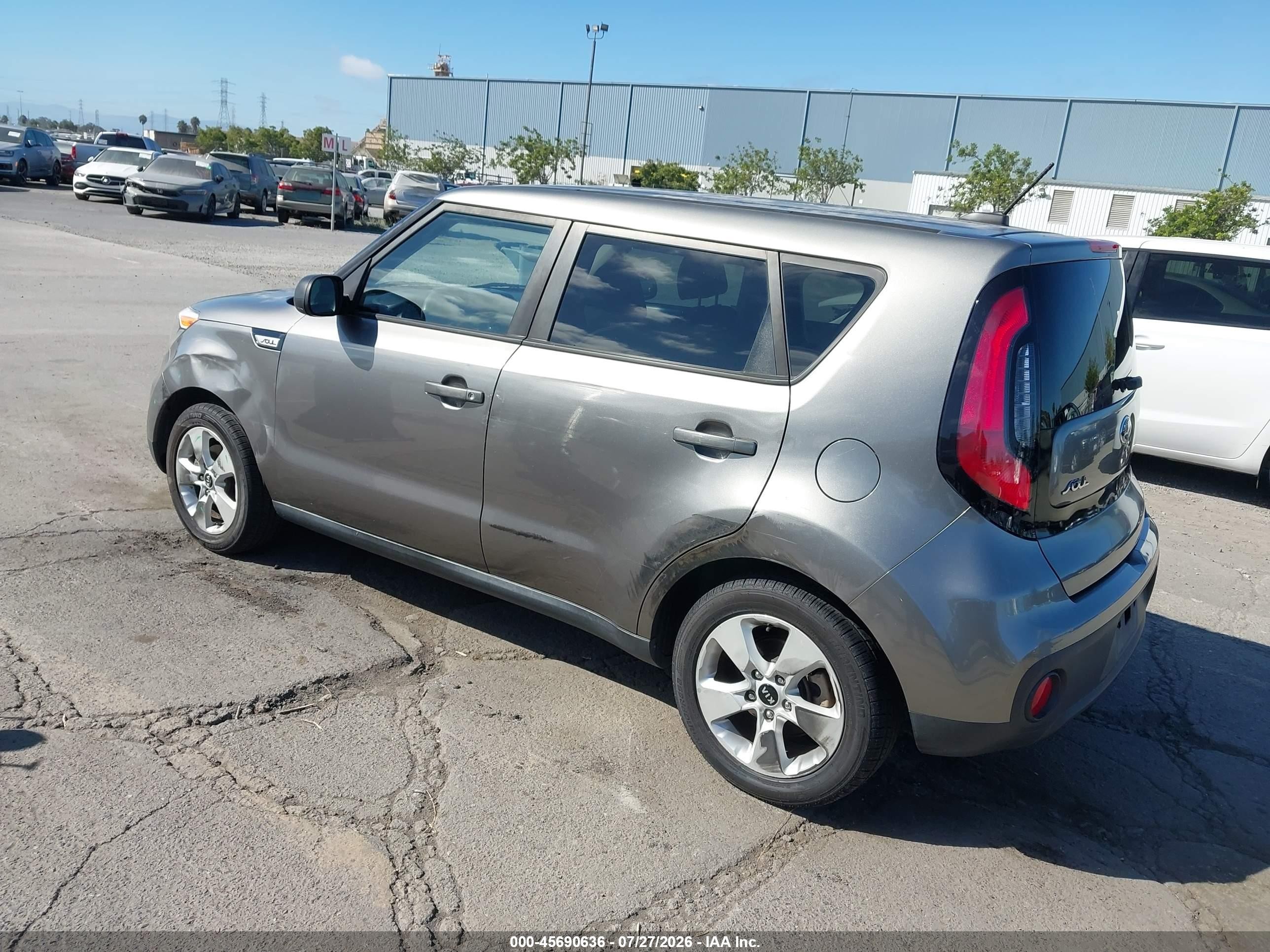 2017 Kia Soul   Gray vin: KNDJN2A28H7437300