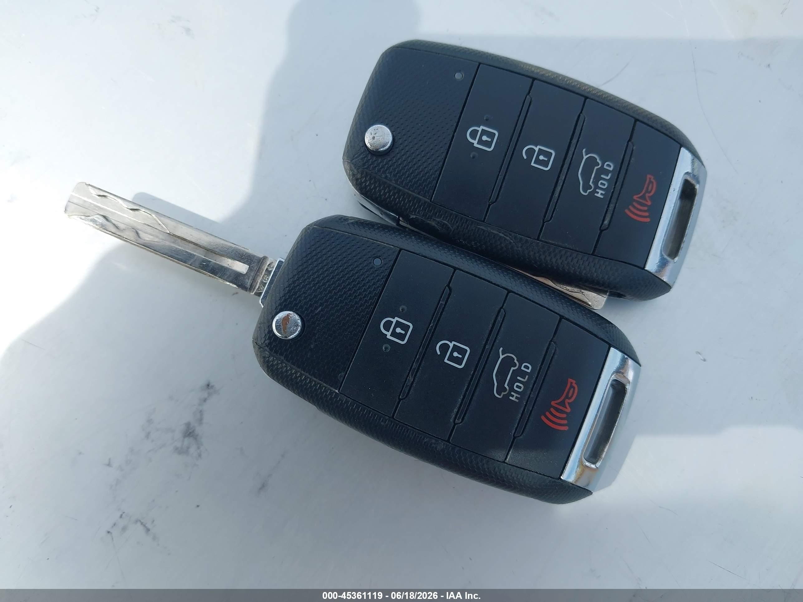 2014 Kia Soul   Black vin: KNDJN2A29E7014639