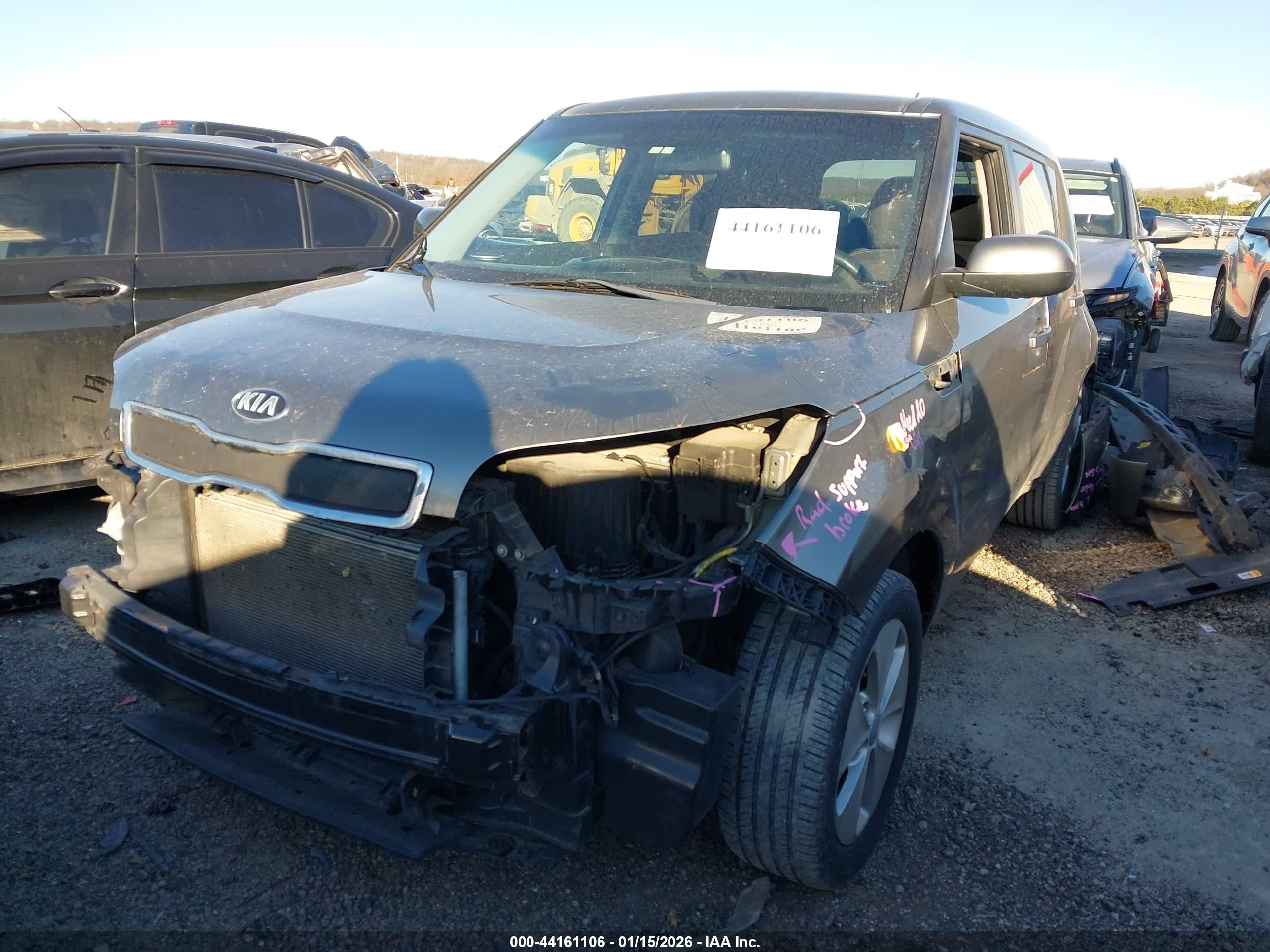 2014 Kia Soul   Серый vin: KNDJN2A29E7028444