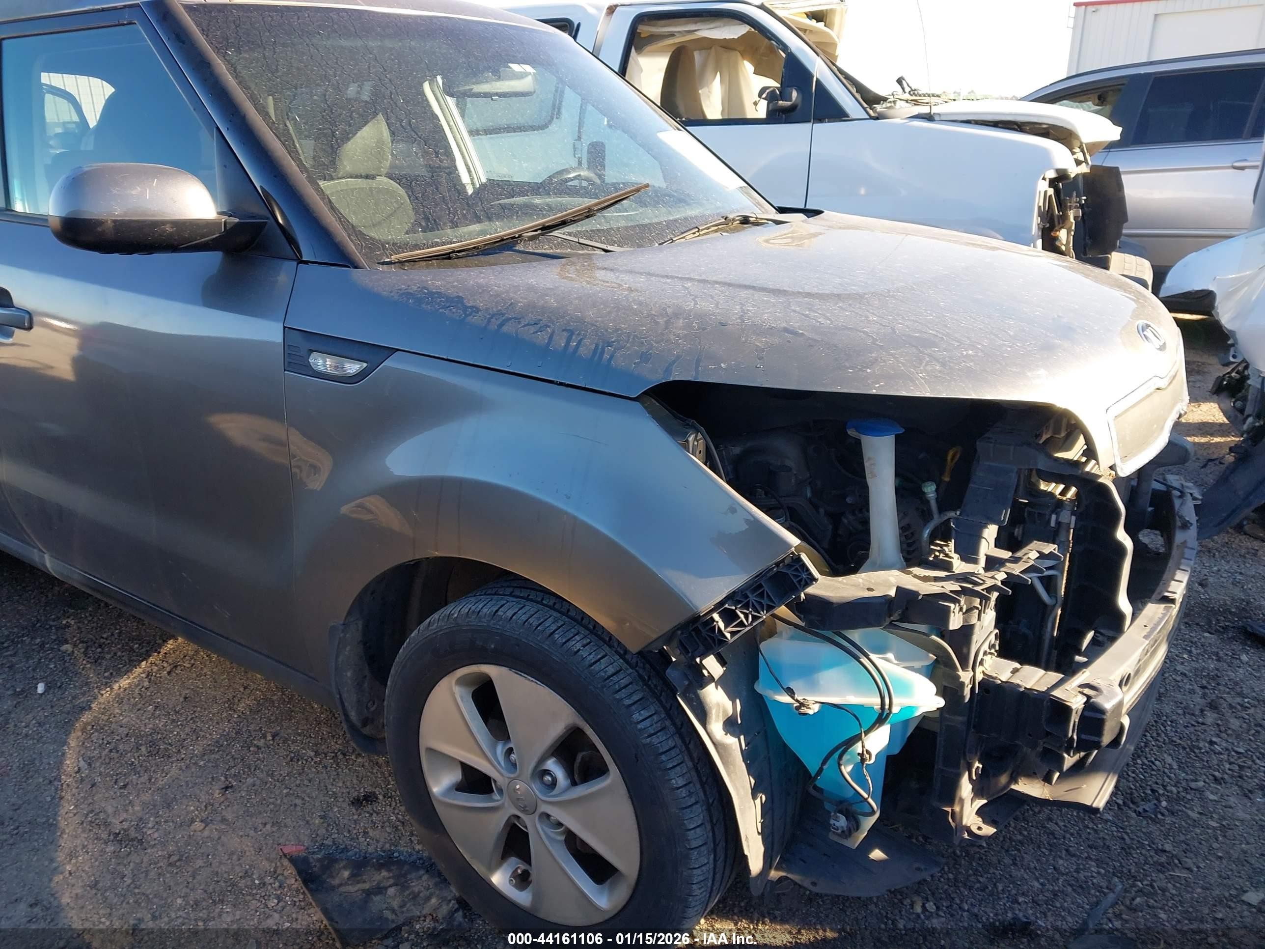 2014 Kia Soul   Серый vin: KNDJN2A29E7028444