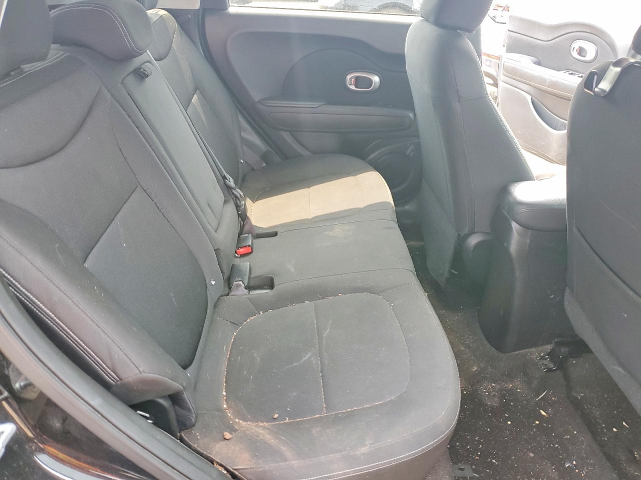 2014 Kia Soul Base Черный vin: KNDJN2A29E7035507