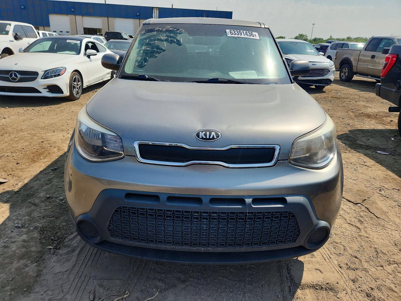 2014 Kia Soul Base Silver vin: KNDJN2A29E7053327