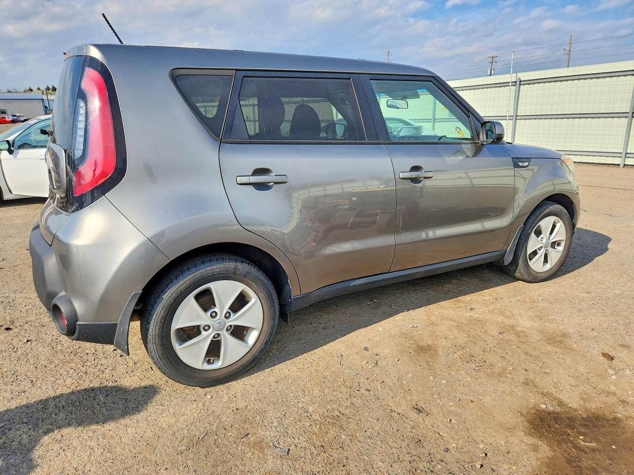 2014 Kia Soul Base Gray vin: KNDJN2A29E7104955