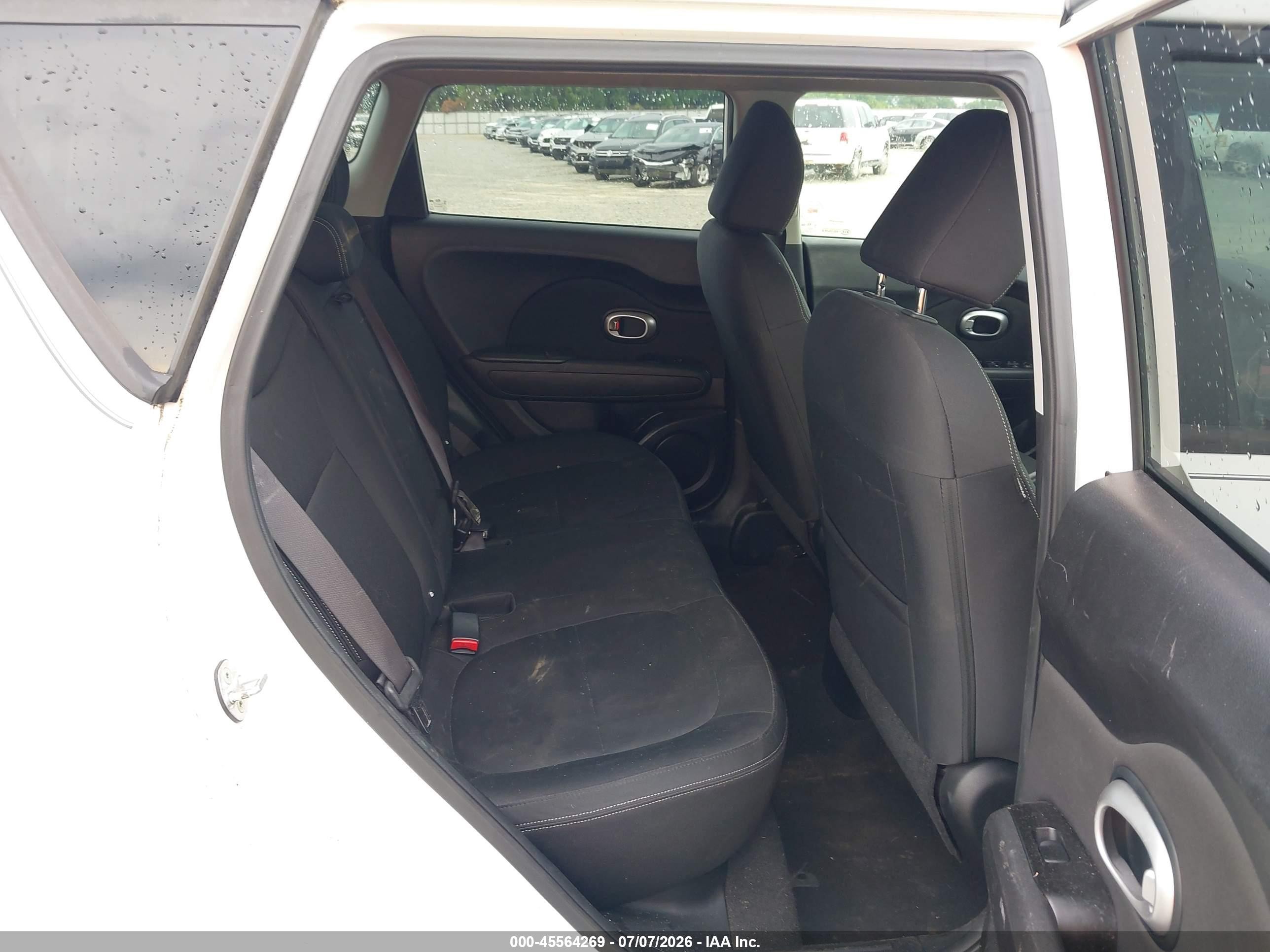 2014 Kia Soul   Белый vin: KNDJN2A29E7709378