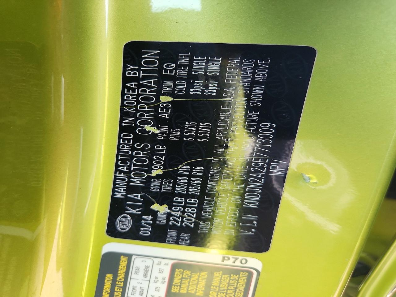 2014 Kia Soul Base Green vin: KNDJN2A29E7713009