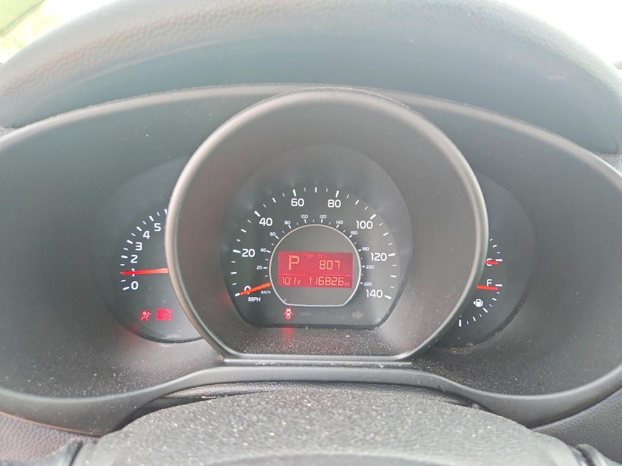 2014 Kia Soul Base Green vin: KNDJN2A29E7713009
