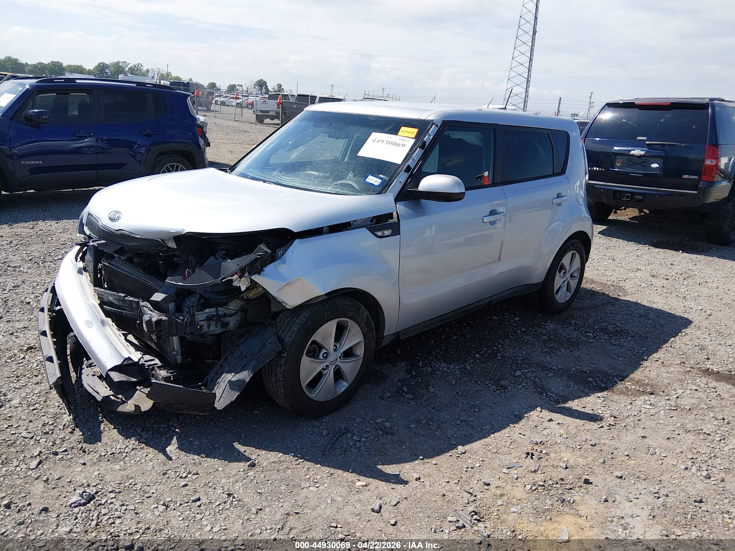 2014 Kia Soul   Silver vin: KNDJN2A29E7714175