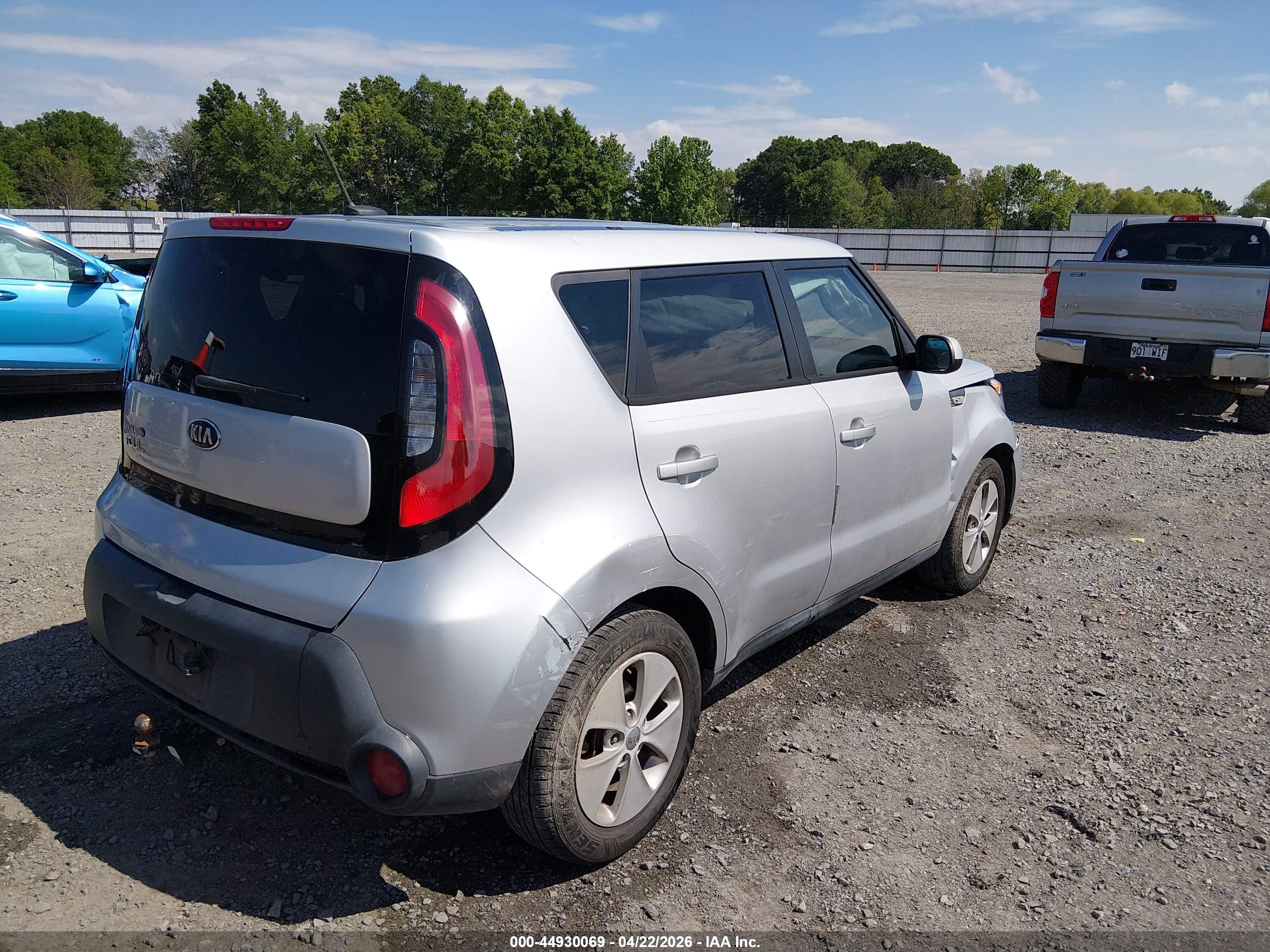 2014 Kia Soul   Silver vin: KNDJN2A29E7714175