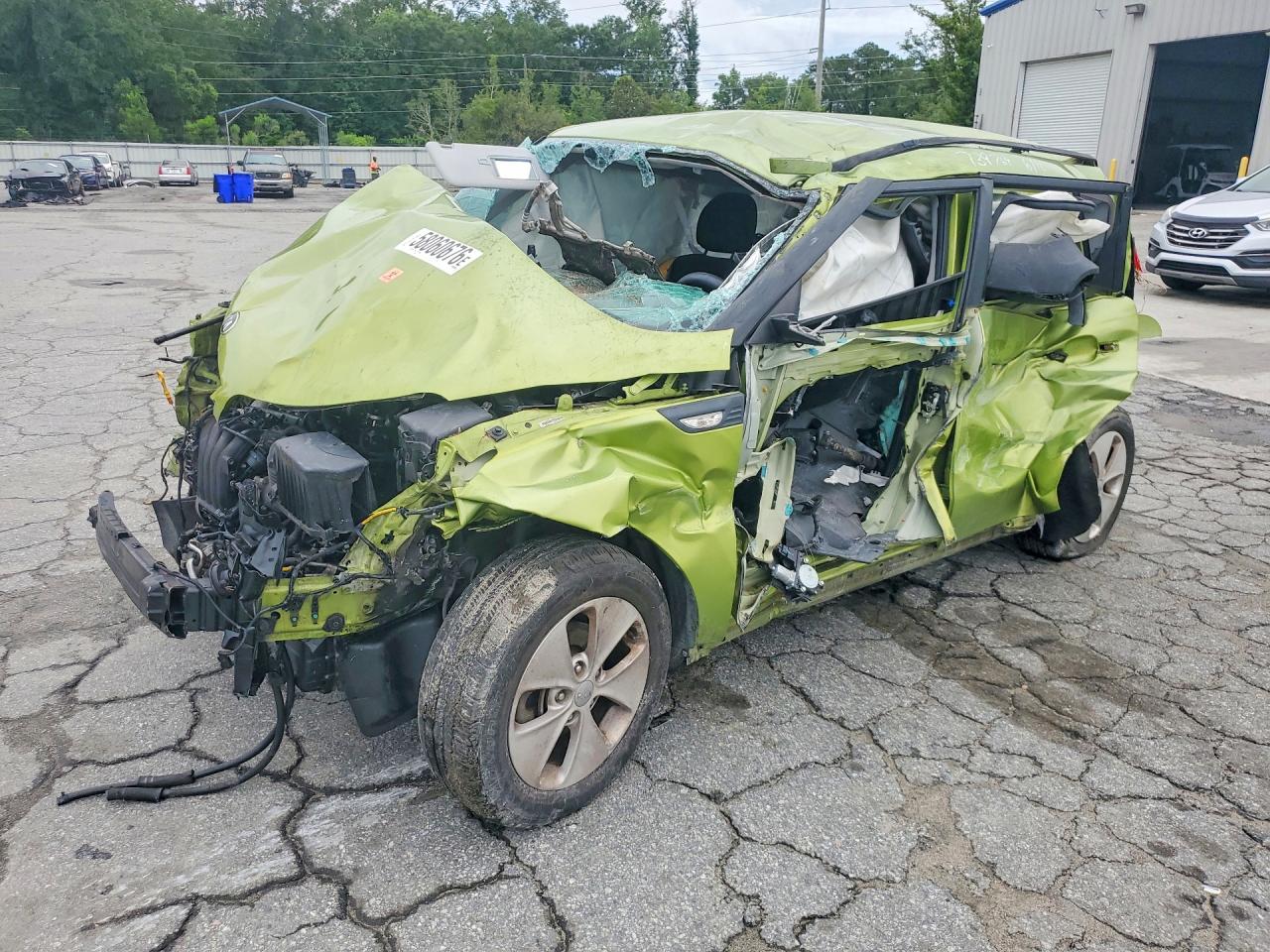2014 Kia Soul Base Green vin: KNDJN2A29E7739769