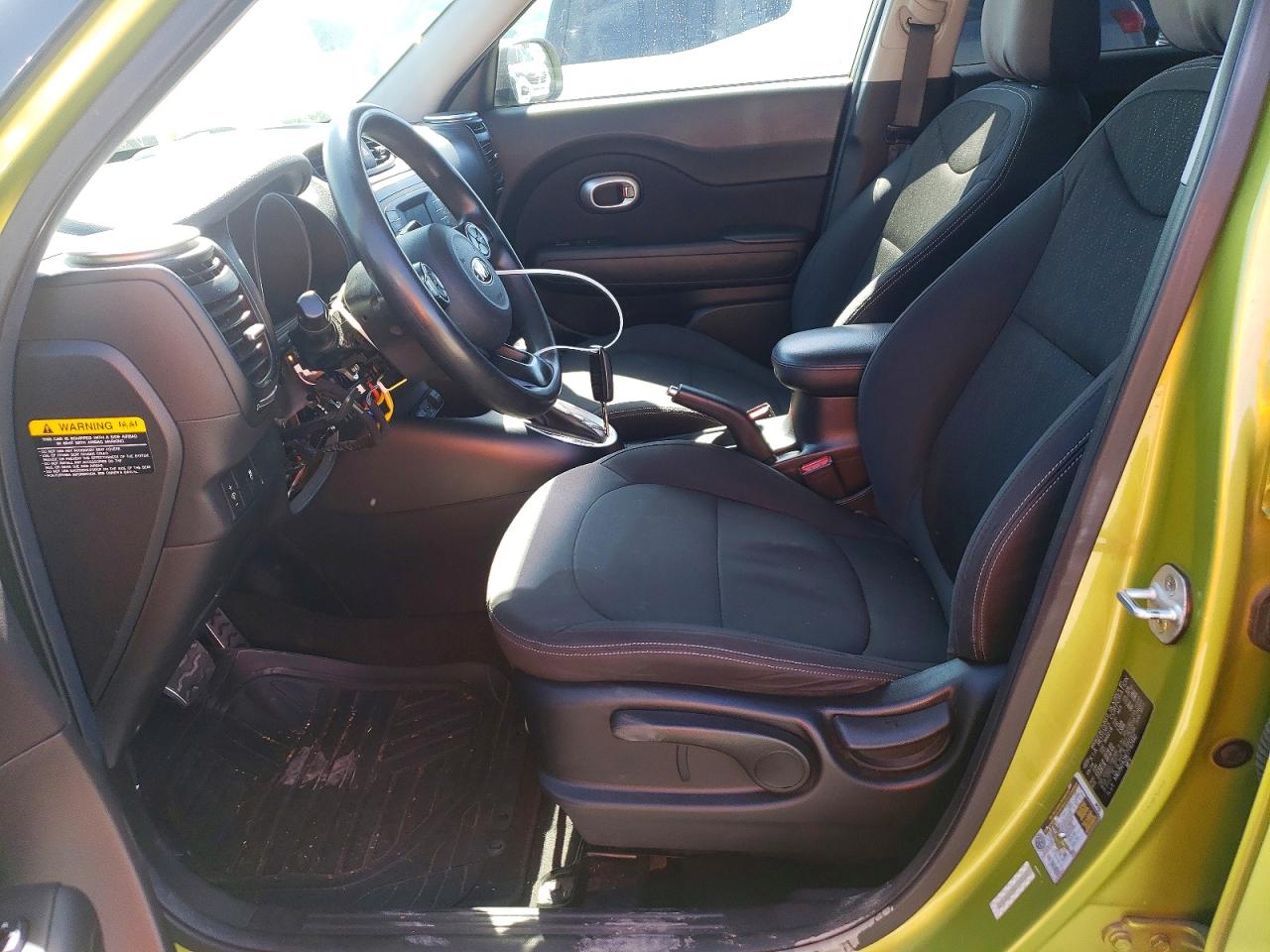 2014 Kia Soul Base Green vin: KNDJN2A29E7742462