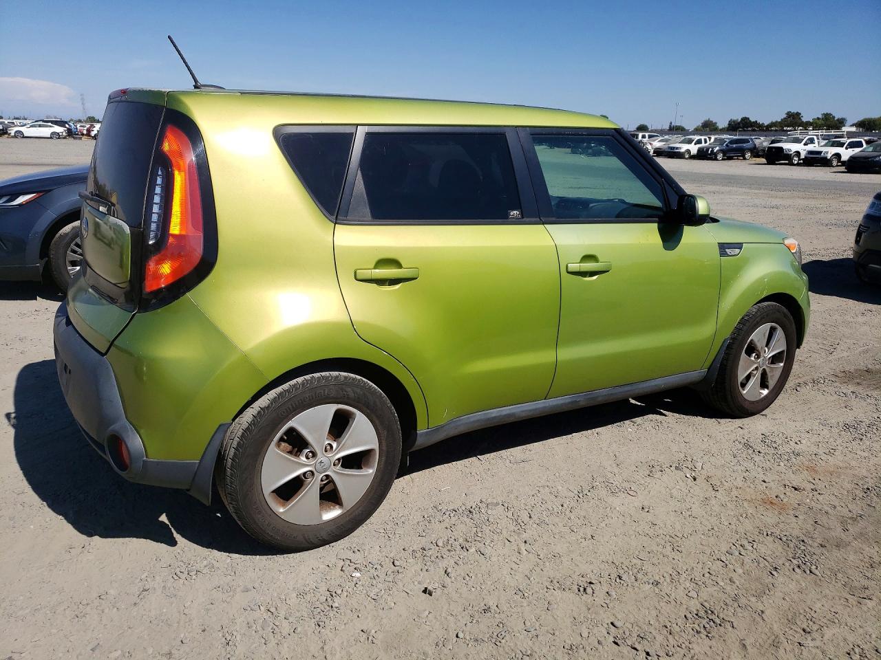 2014 Kia Soul Base Green vin: KNDJN2A29E7742462
