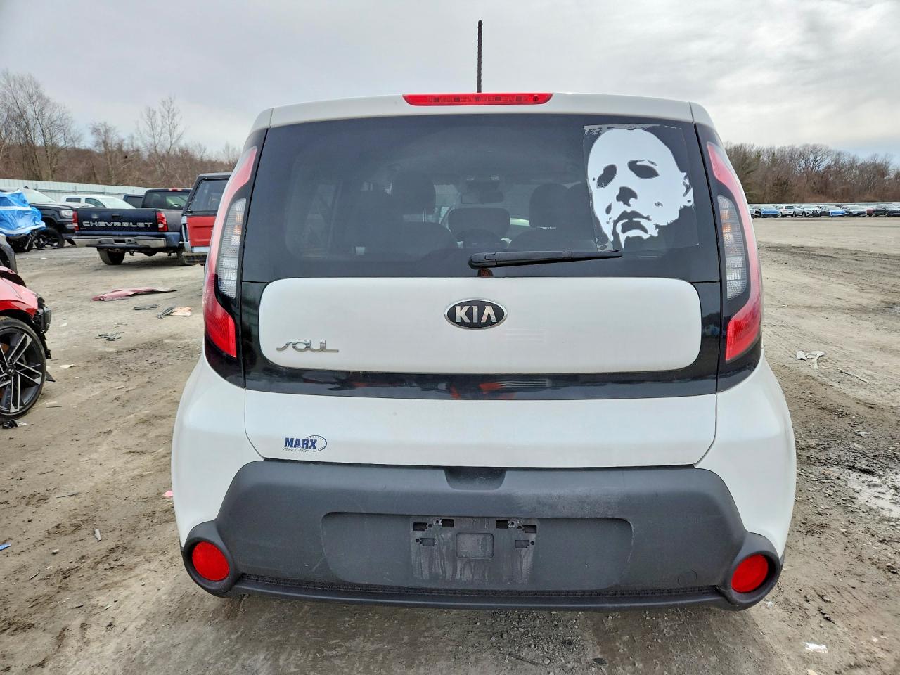 2014 Kia Soul Base White vin: KNDJN2A29E7744339