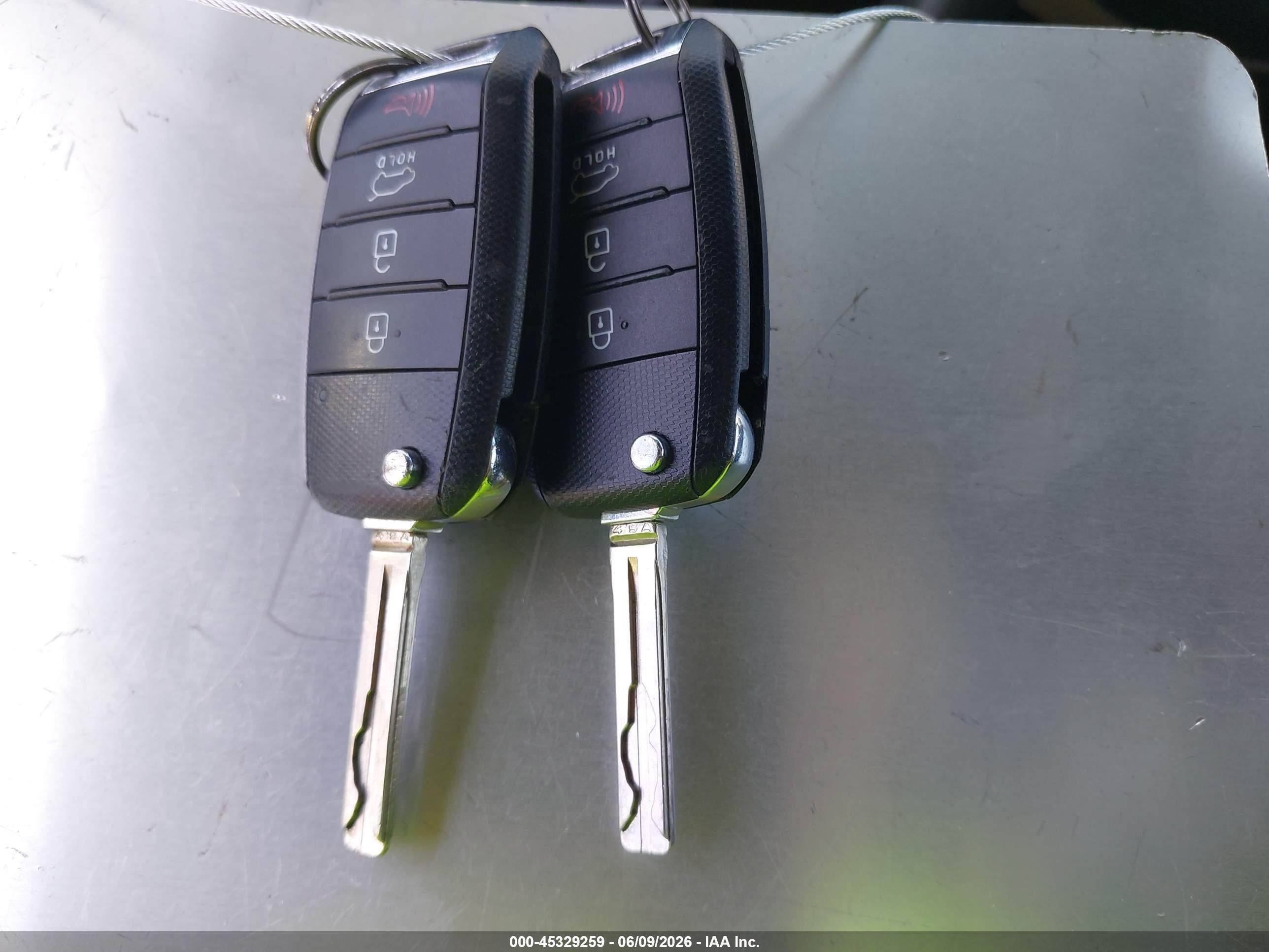 2015 Kia Soul   Gray vin: KNDJN2A29F7125807