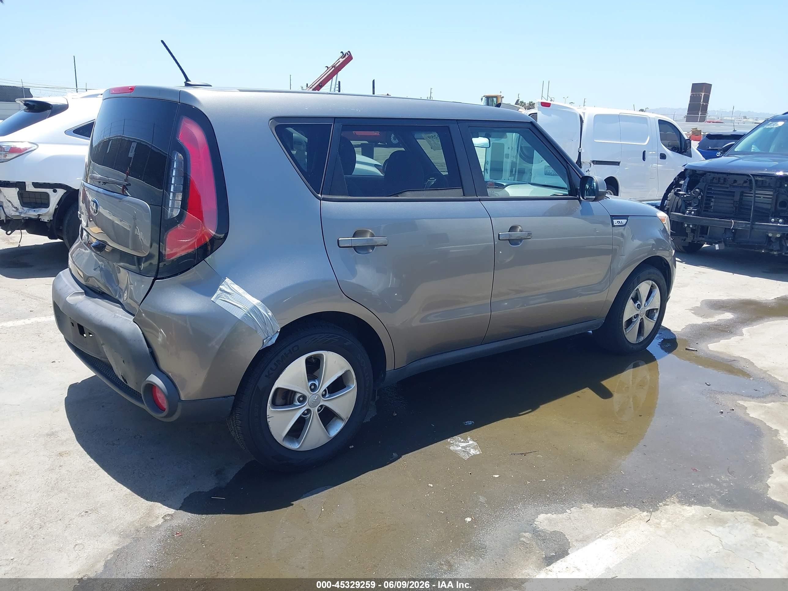 2015 Kia Soul   Gray vin: KNDJN2A29F7125807