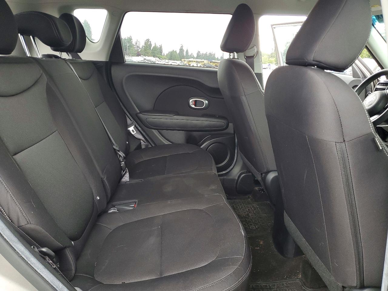 2015 Kia Soul Base Серый vin: KNDJN2A29F7129405