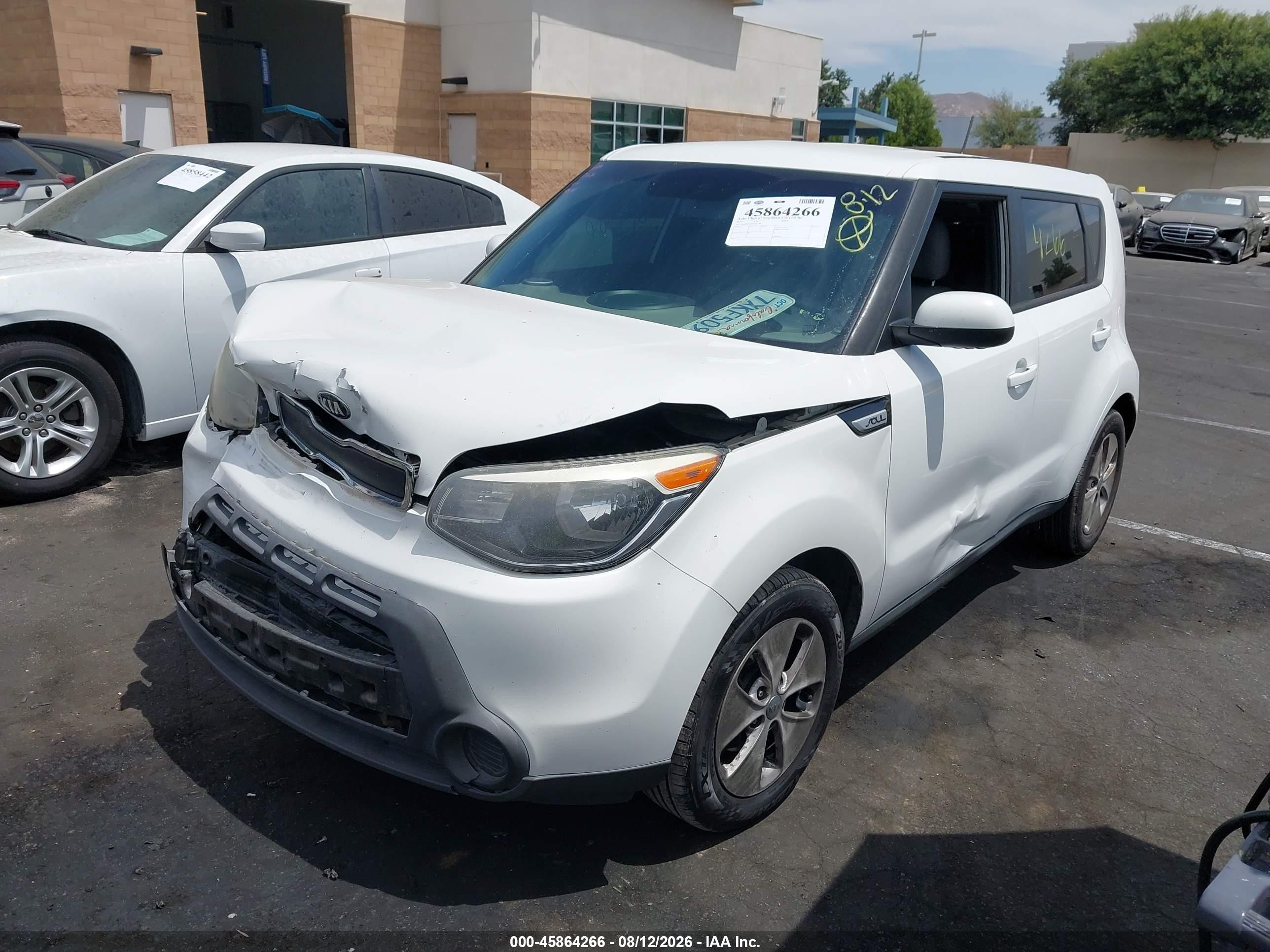 2015 Kia Soul   Белый vin: KNDJN2A29F7133308