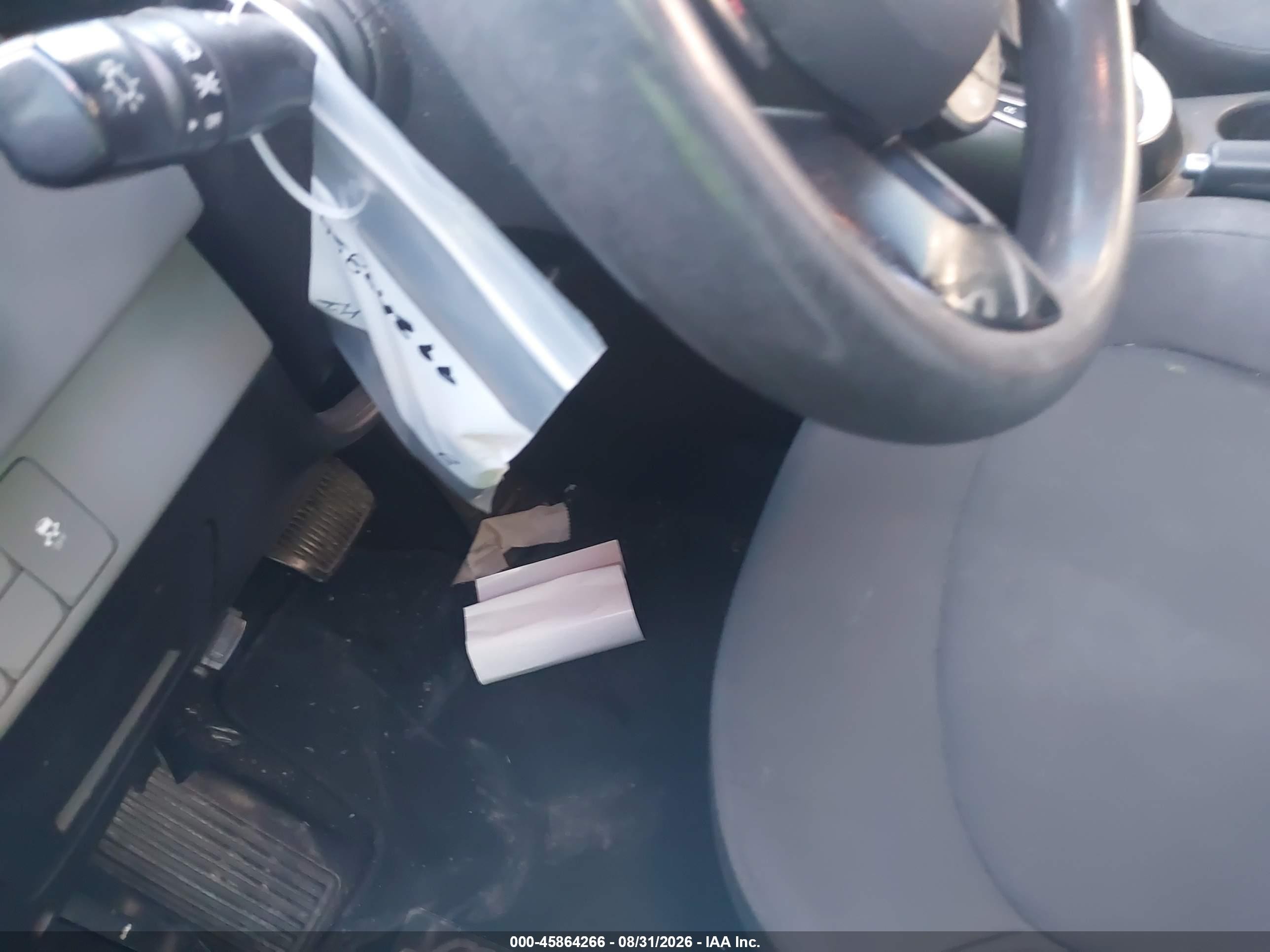 2015 Kia Soul   Белый vin: KNDJN2A29F7133308