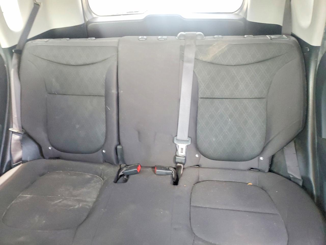 2015 Kia Soul Base Gray vin: KNDJN2A29F7168317