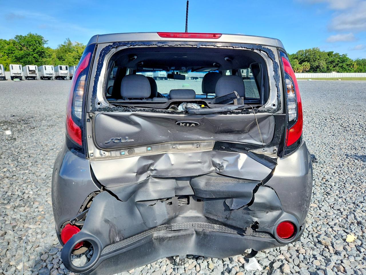 2015 Kia Soul Gray vin: KNDJN2A29F7169144